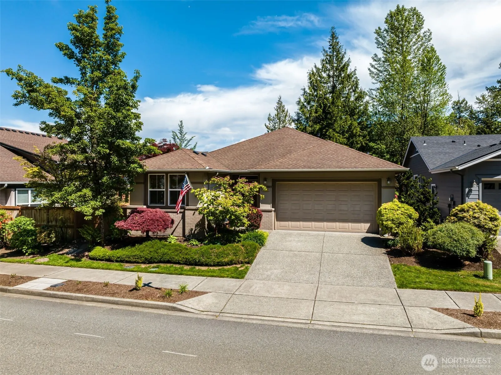 Property photo for 12652 Sun Break Way Ne, Redmond photo 2