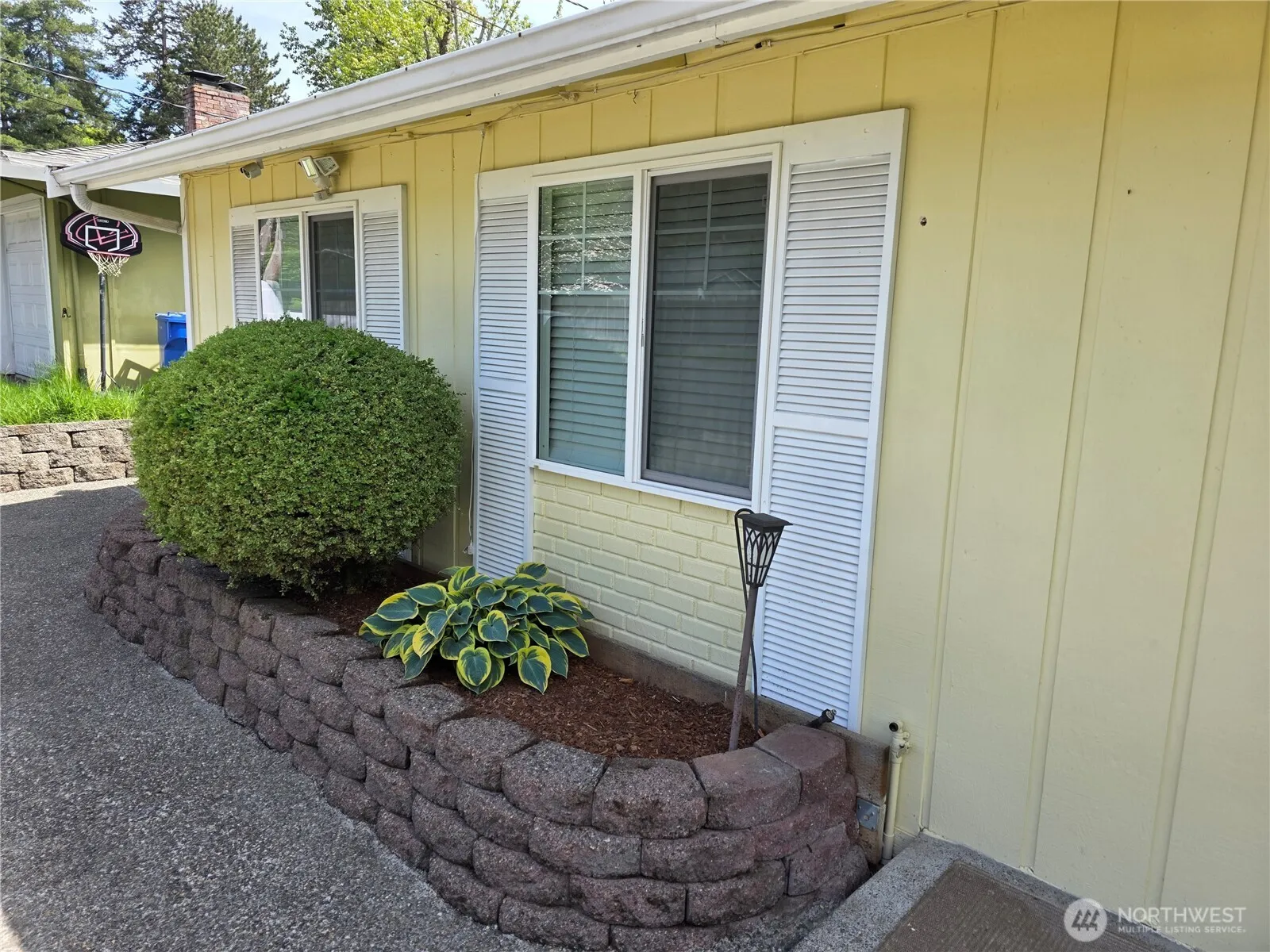 Property photo for 11211 Se 223rd Place, Kent photo 3