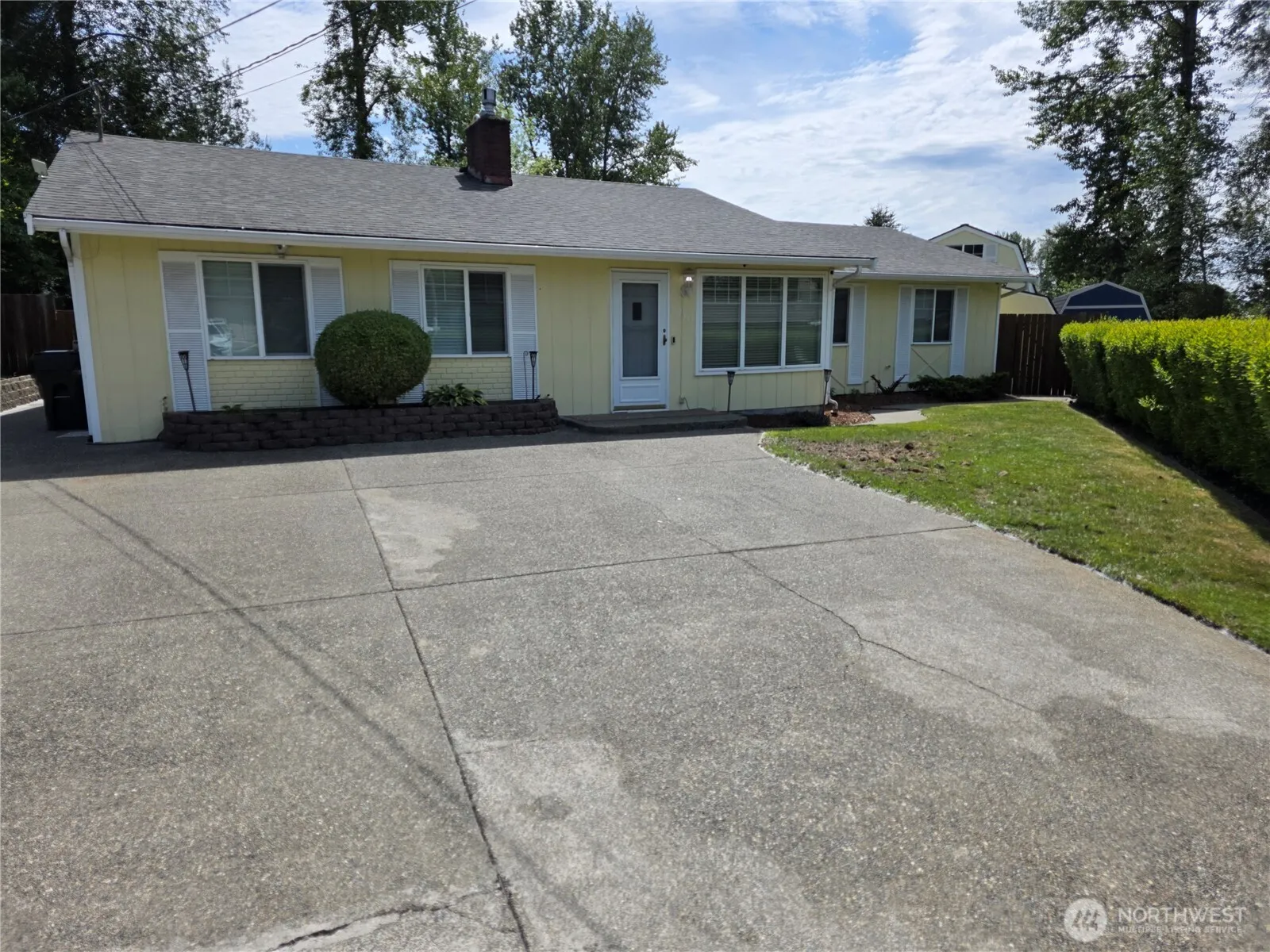 Property photo for 11211 Se 223rd Place, Kent