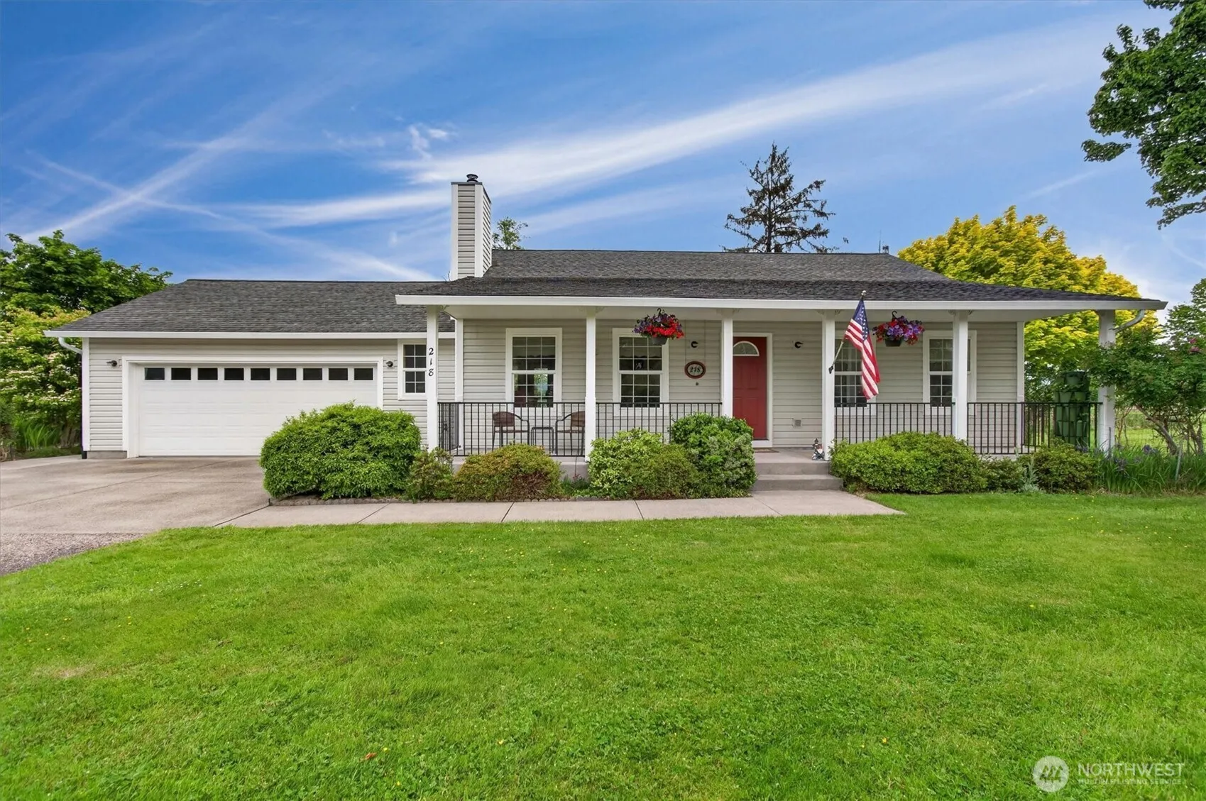 Property photo for 218 W Sunny Sands Road, Cathlamet photo 4