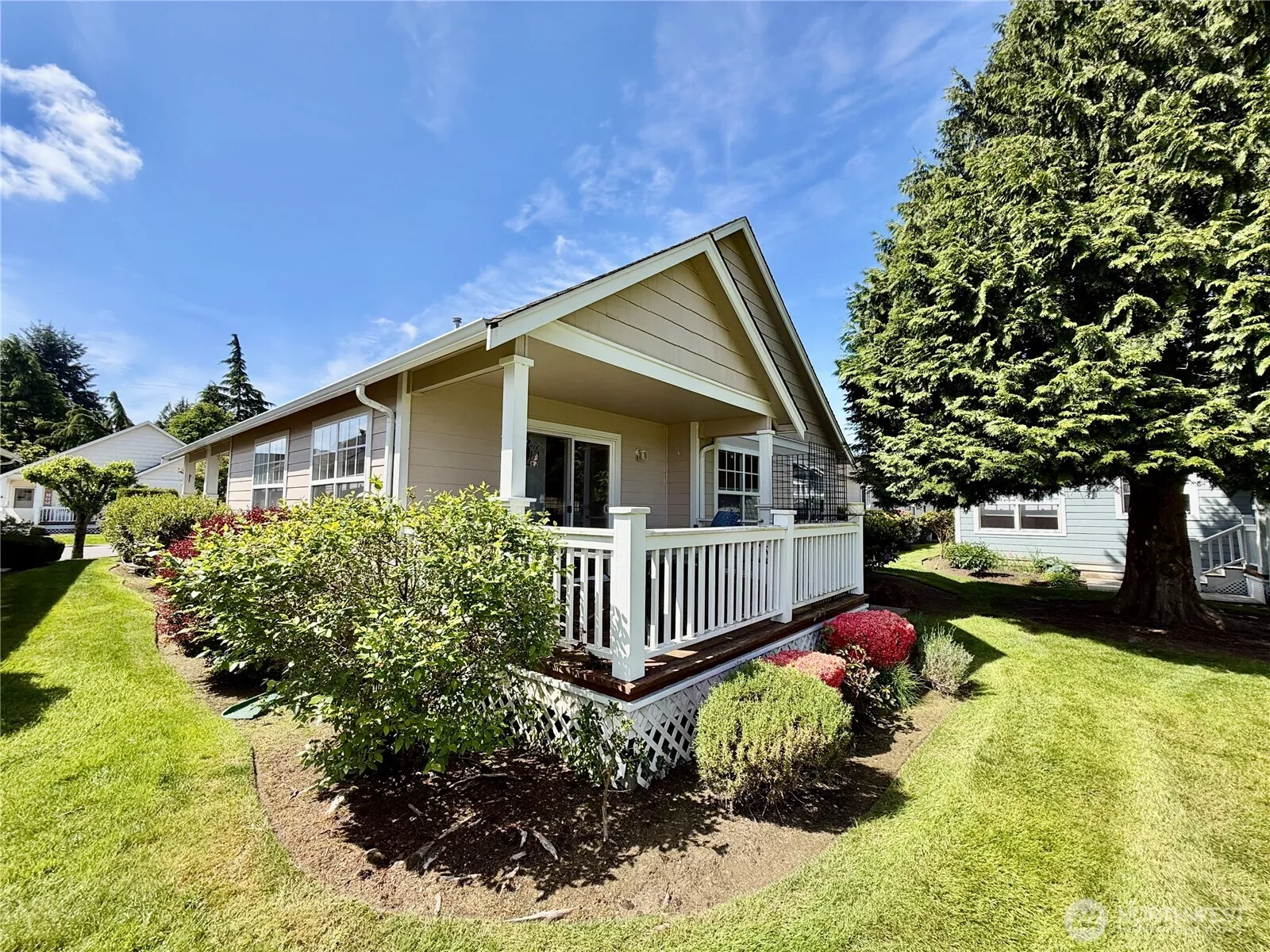 Property photo for 1162 Fidalgo Drive, Burlington