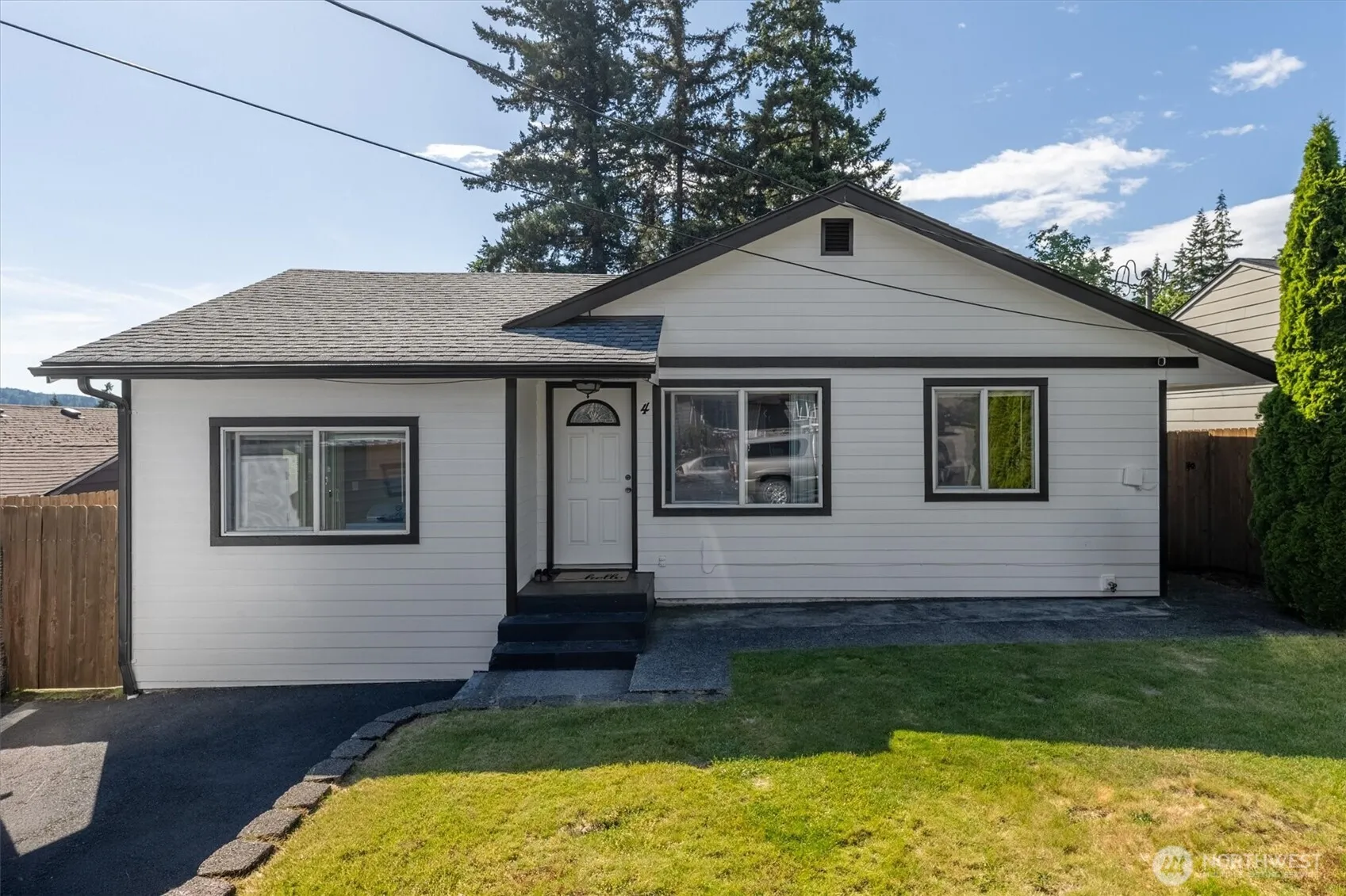 Property photo for 4 Parkland Drive, Kalama photo 2