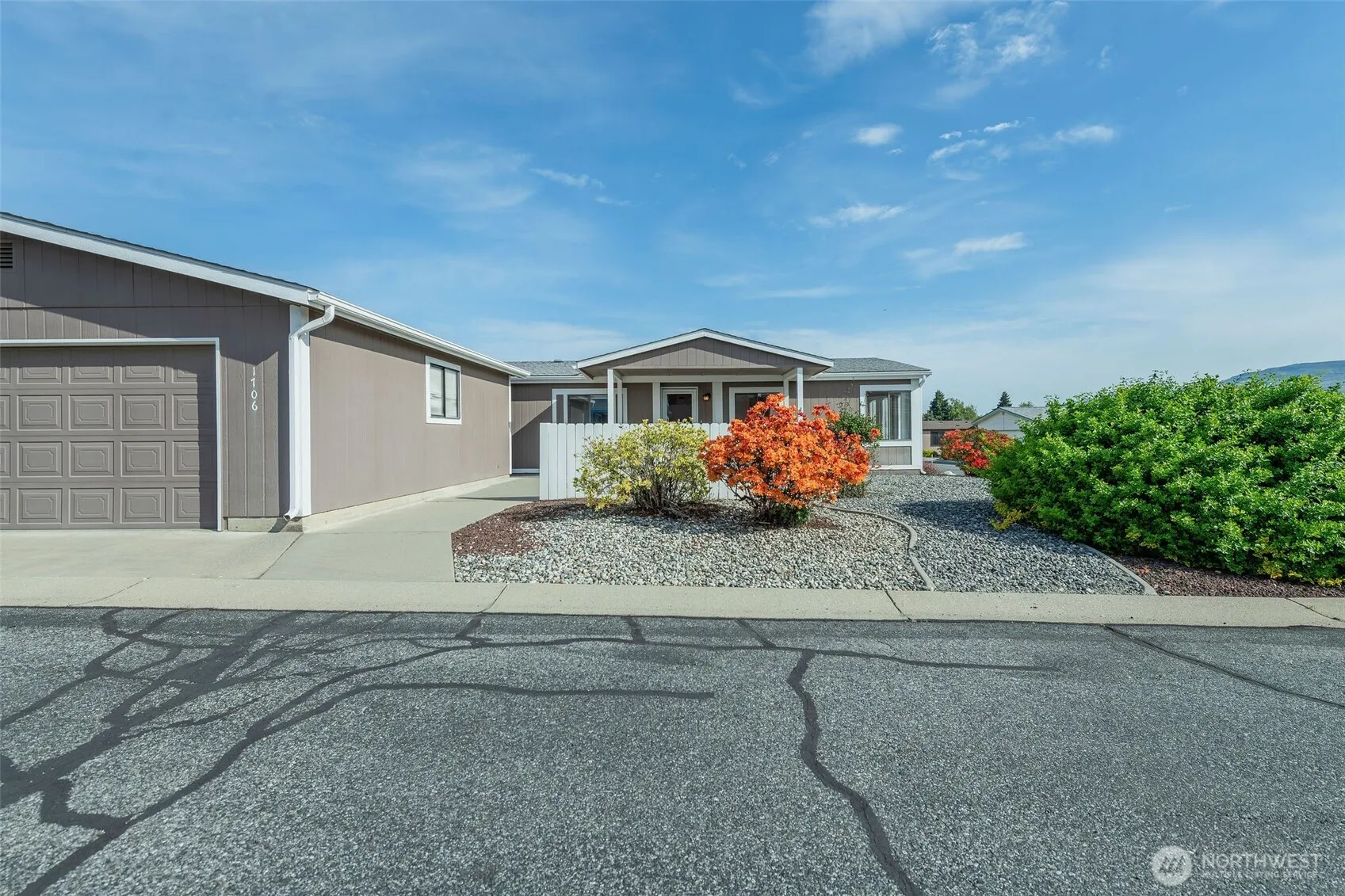 Property photo for 1706 Twin Peaks Drive #83, Wenatchee