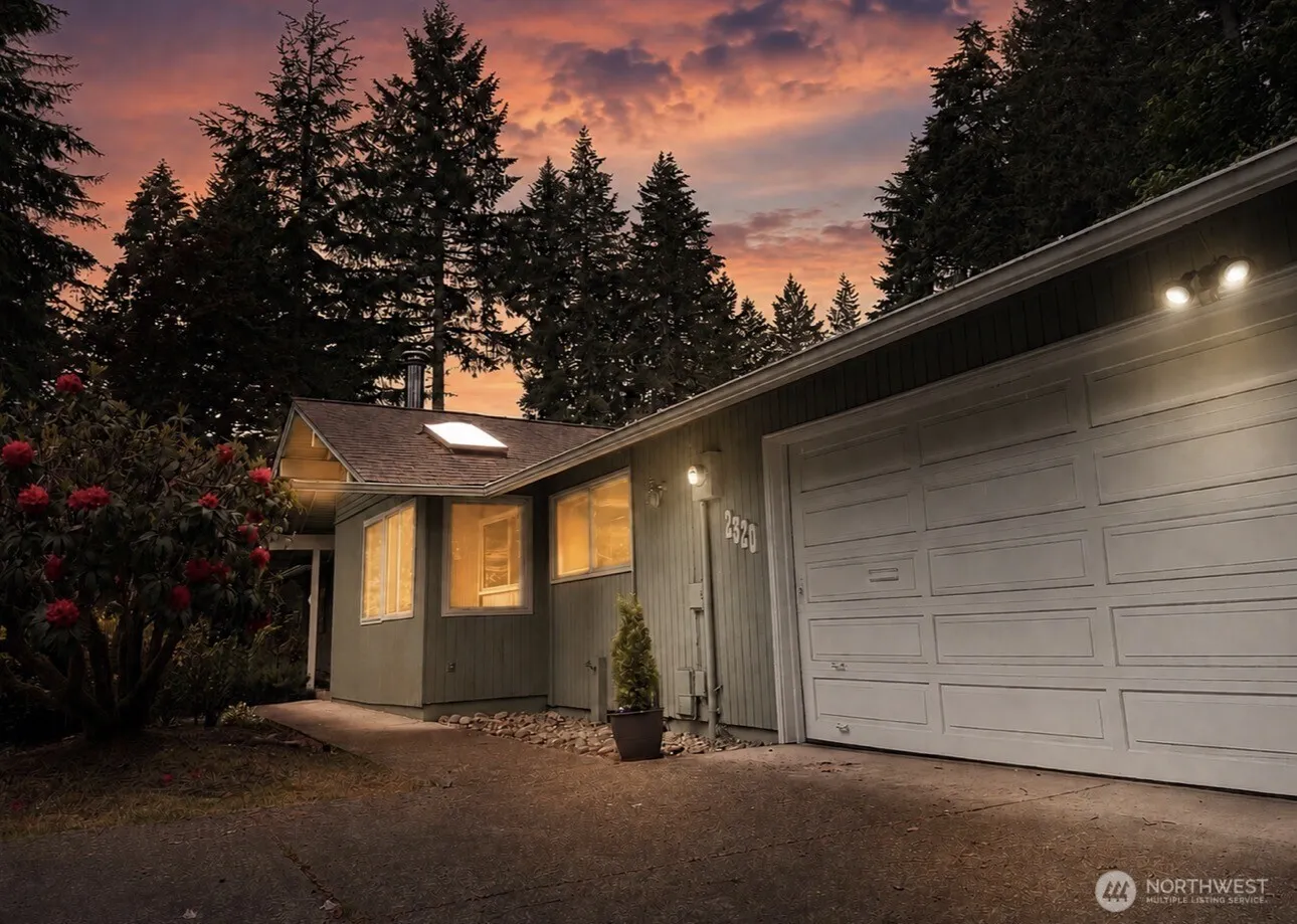 Property photo for 2320 Lakemoor Drive Sw, Olympia photo 3