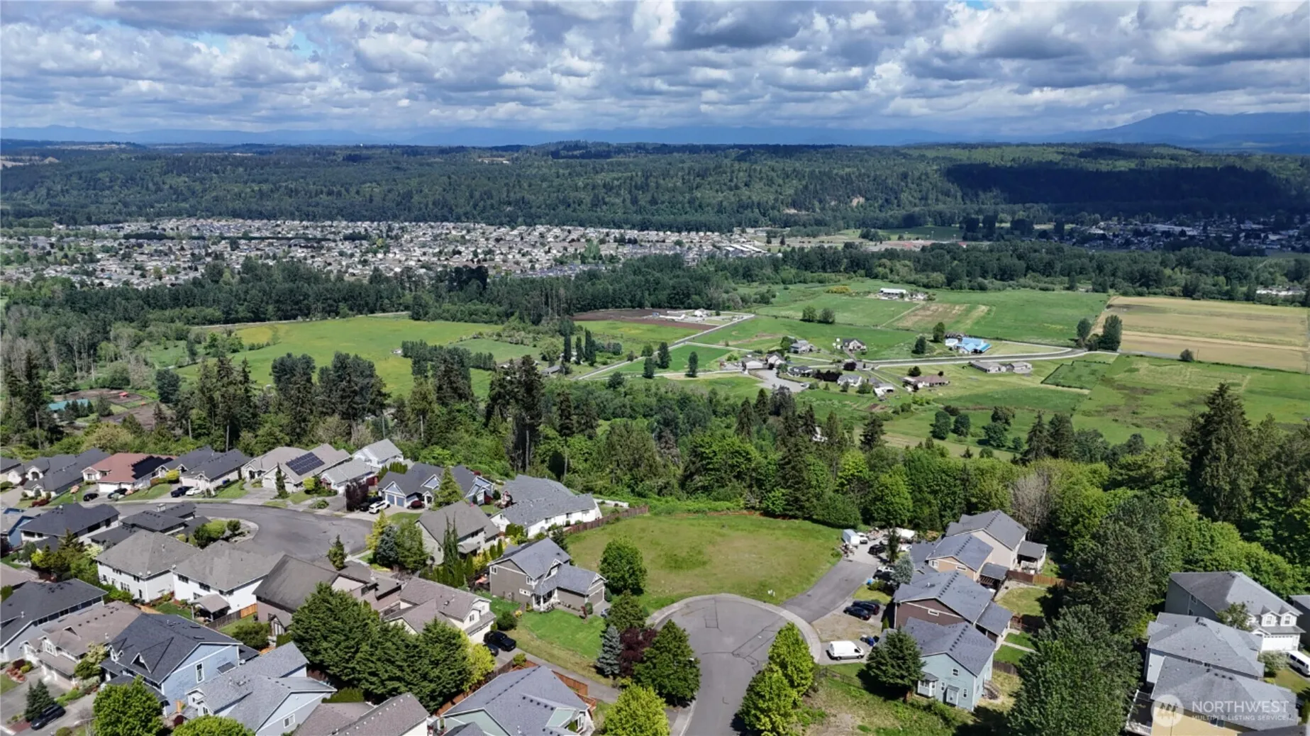 Property photo for 14015 172nd Street Ct E, Puyallup