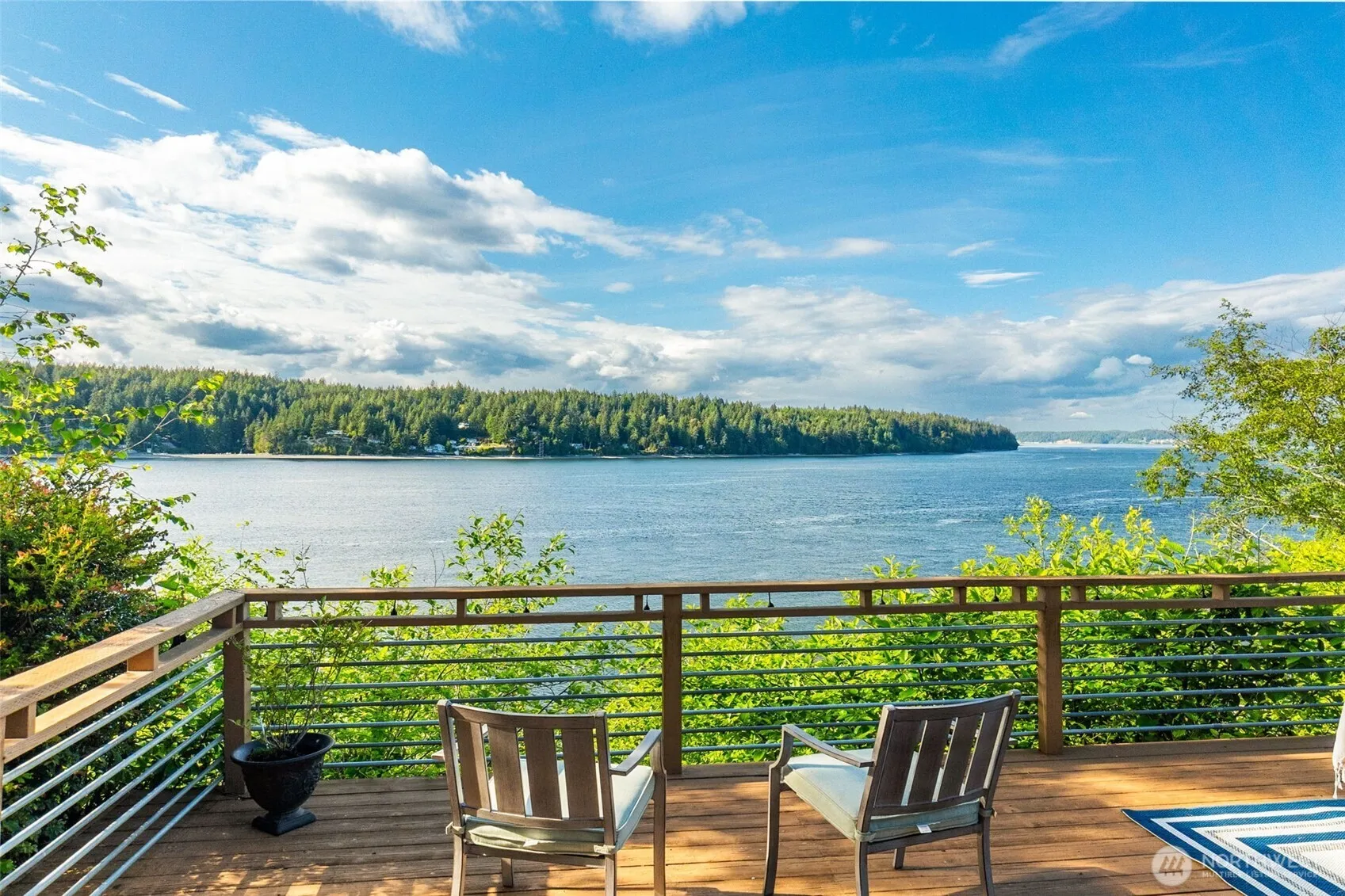 Property photo for 2812 Fishtrap Road Ne, Olympia