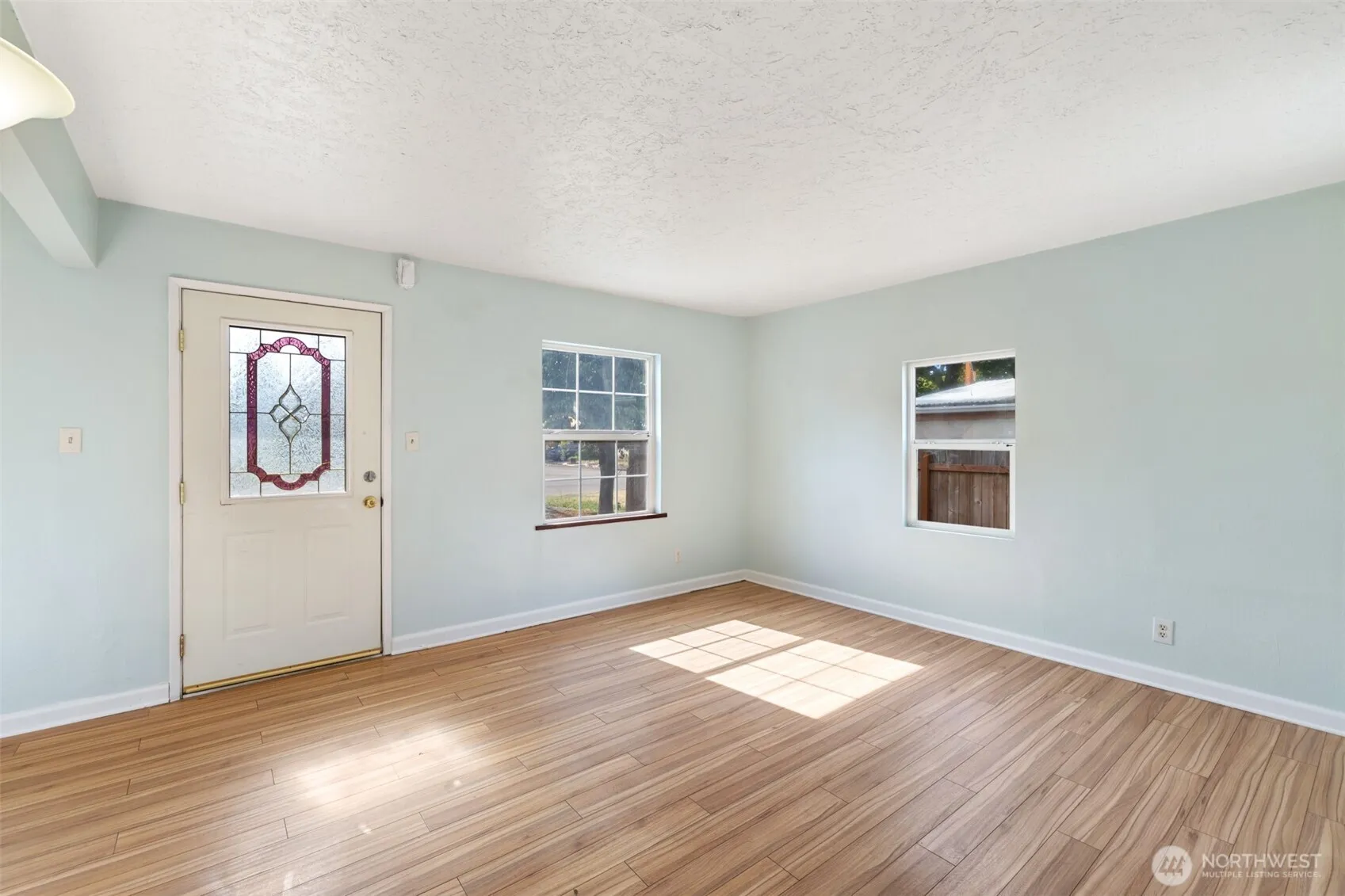 Property photo for 3711 S Street, Vancouver photo 2