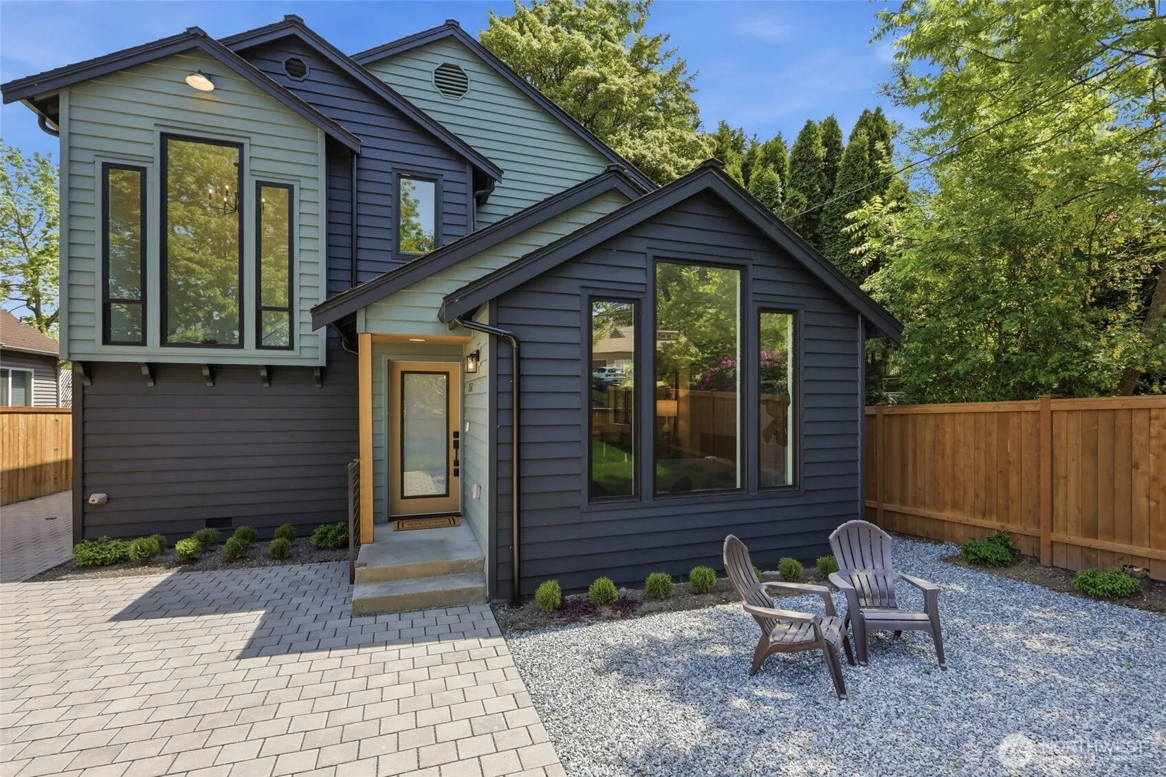 Property photo for 12562 17th Avenue Ne, Seattle