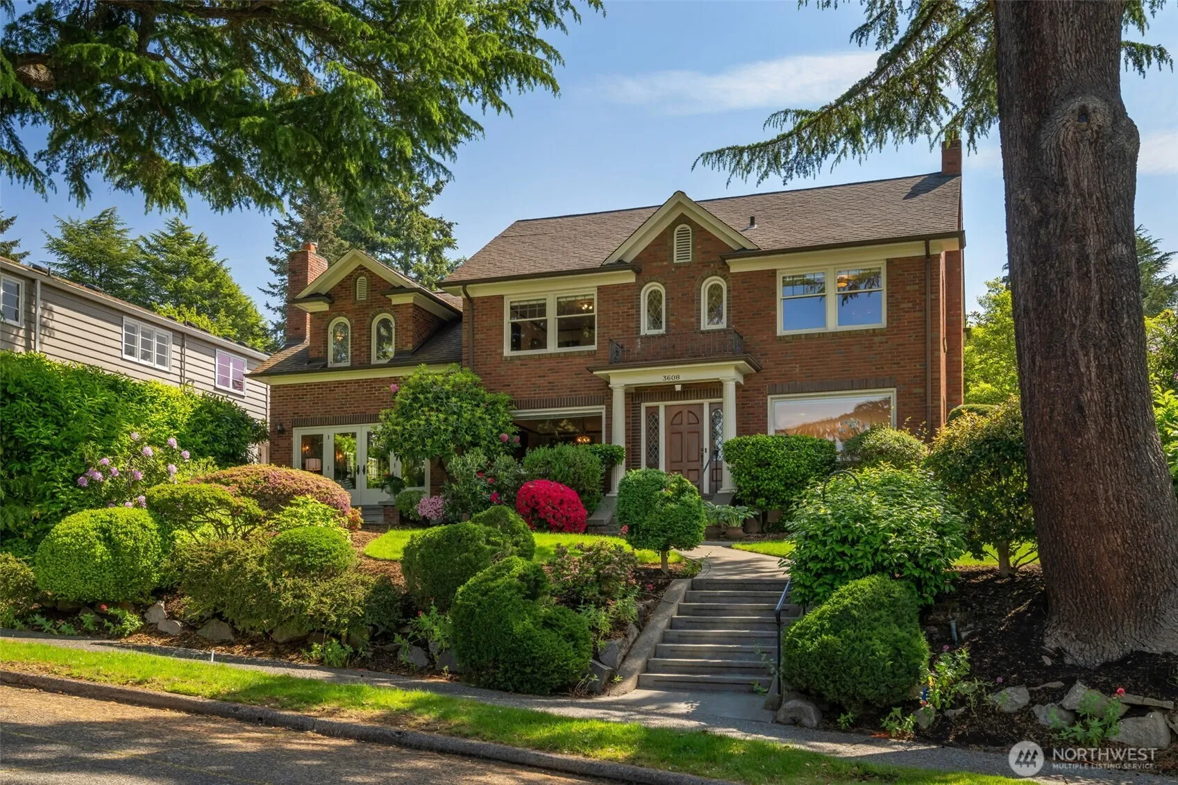 Property photo for 3608 43rd Avenue Ne, Seattle