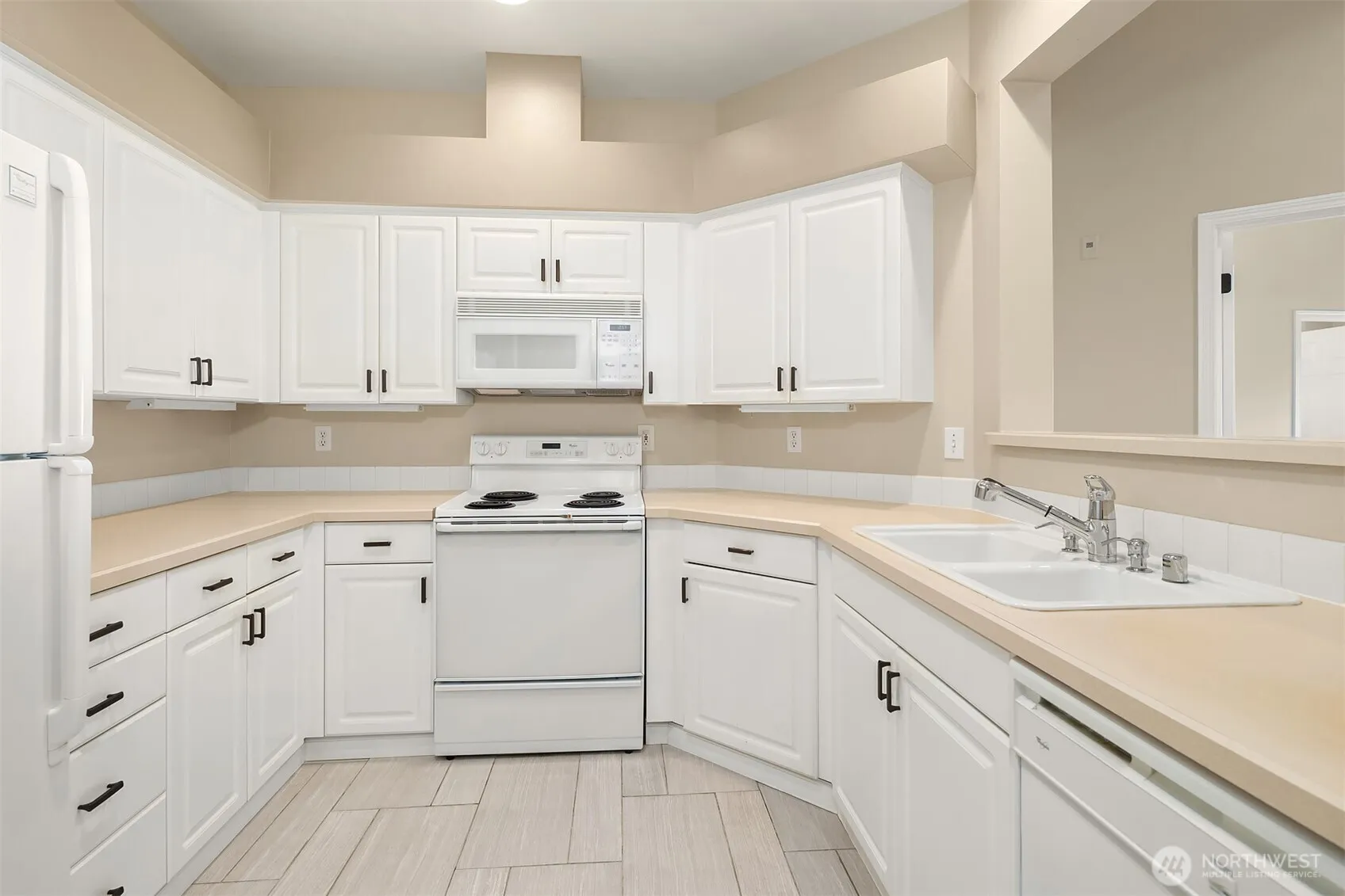 Property photo for 23908 Bothell Everett Highway #a304, Bothell photo 5