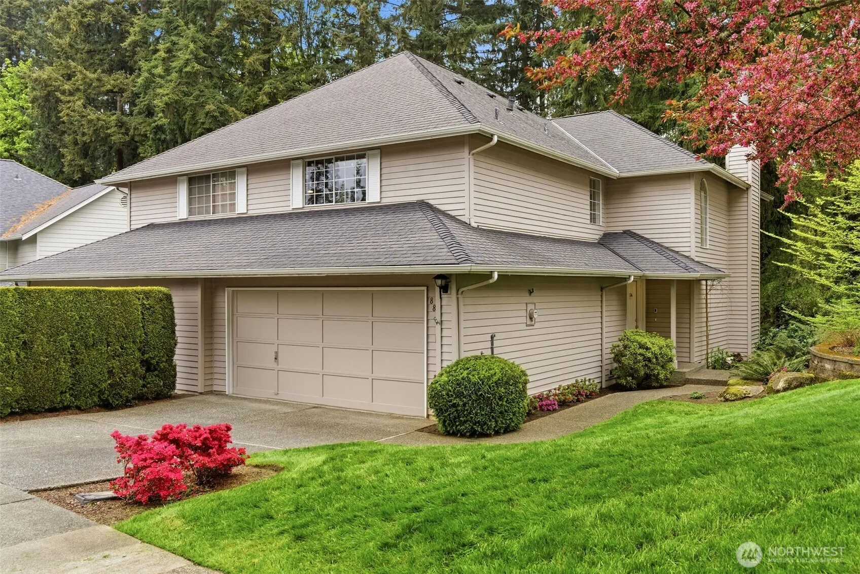 8812 133rd Avenue Ne, Redmond