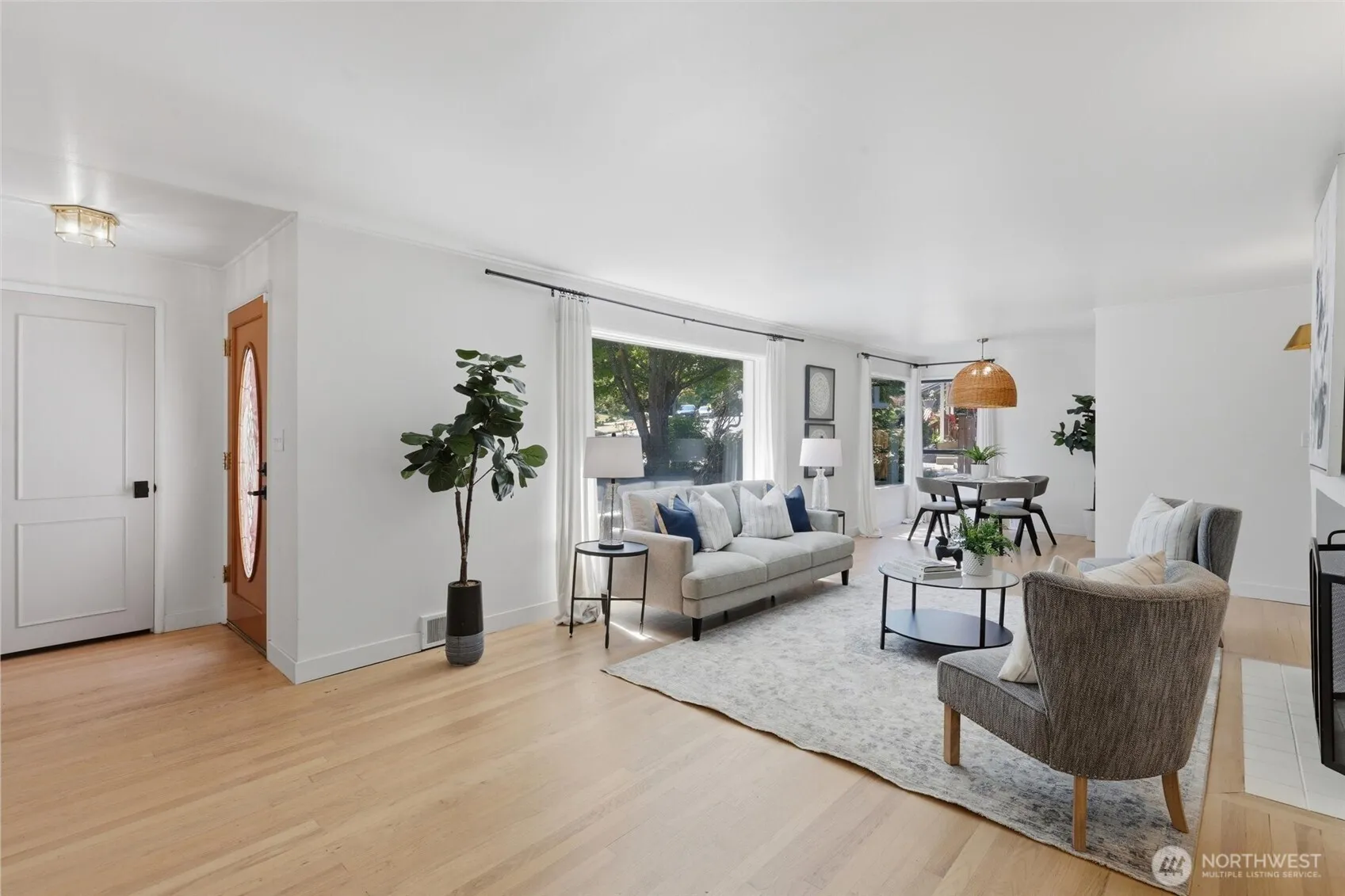 Property photo for 4076 Ne 87th Street, Seattle photo 3