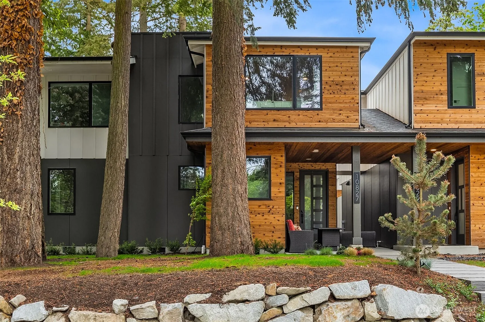 10827 104th Avenue Ne #1, Kirkland
