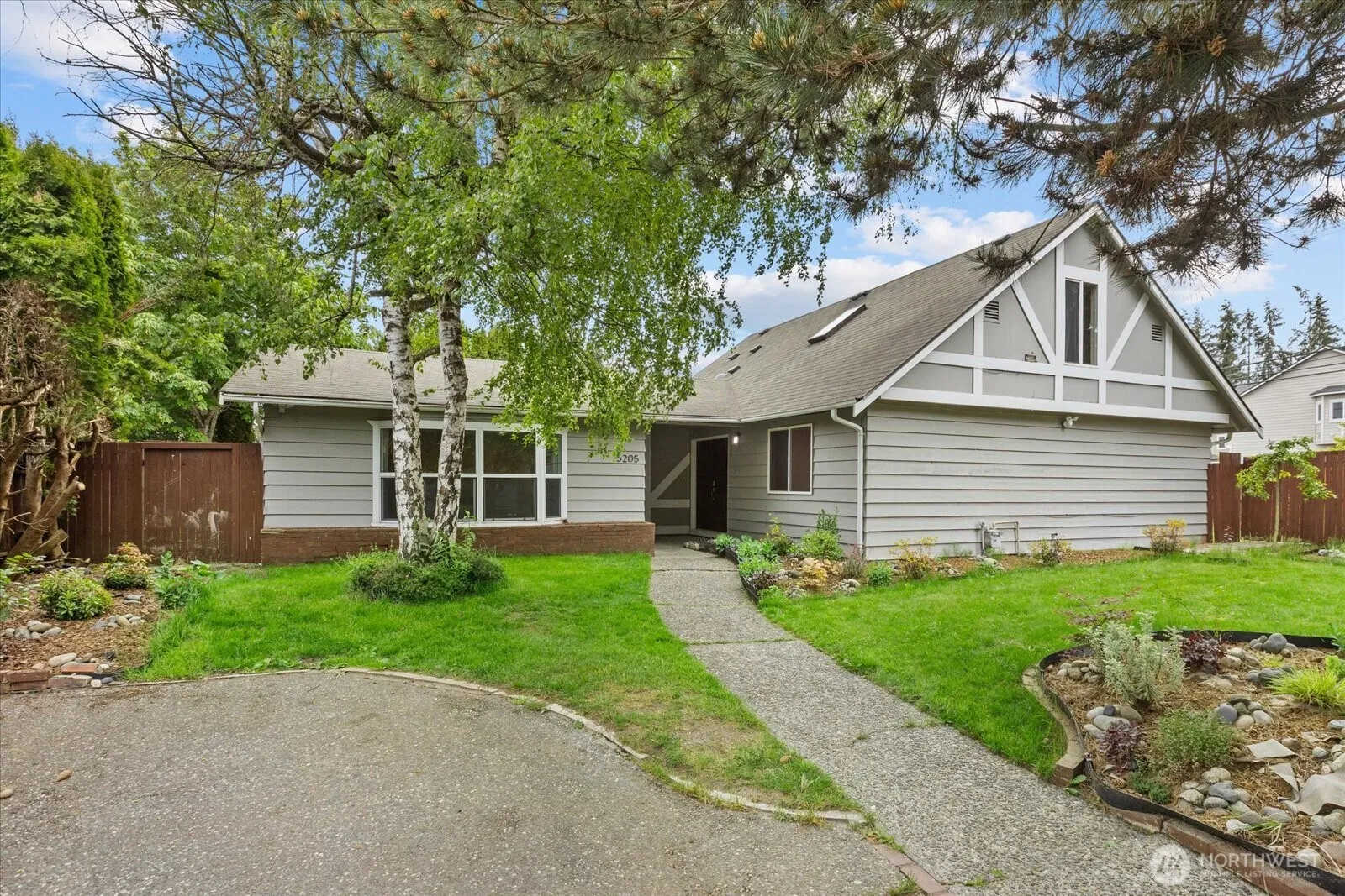 5205 173rd Place Sw, Lynnwood