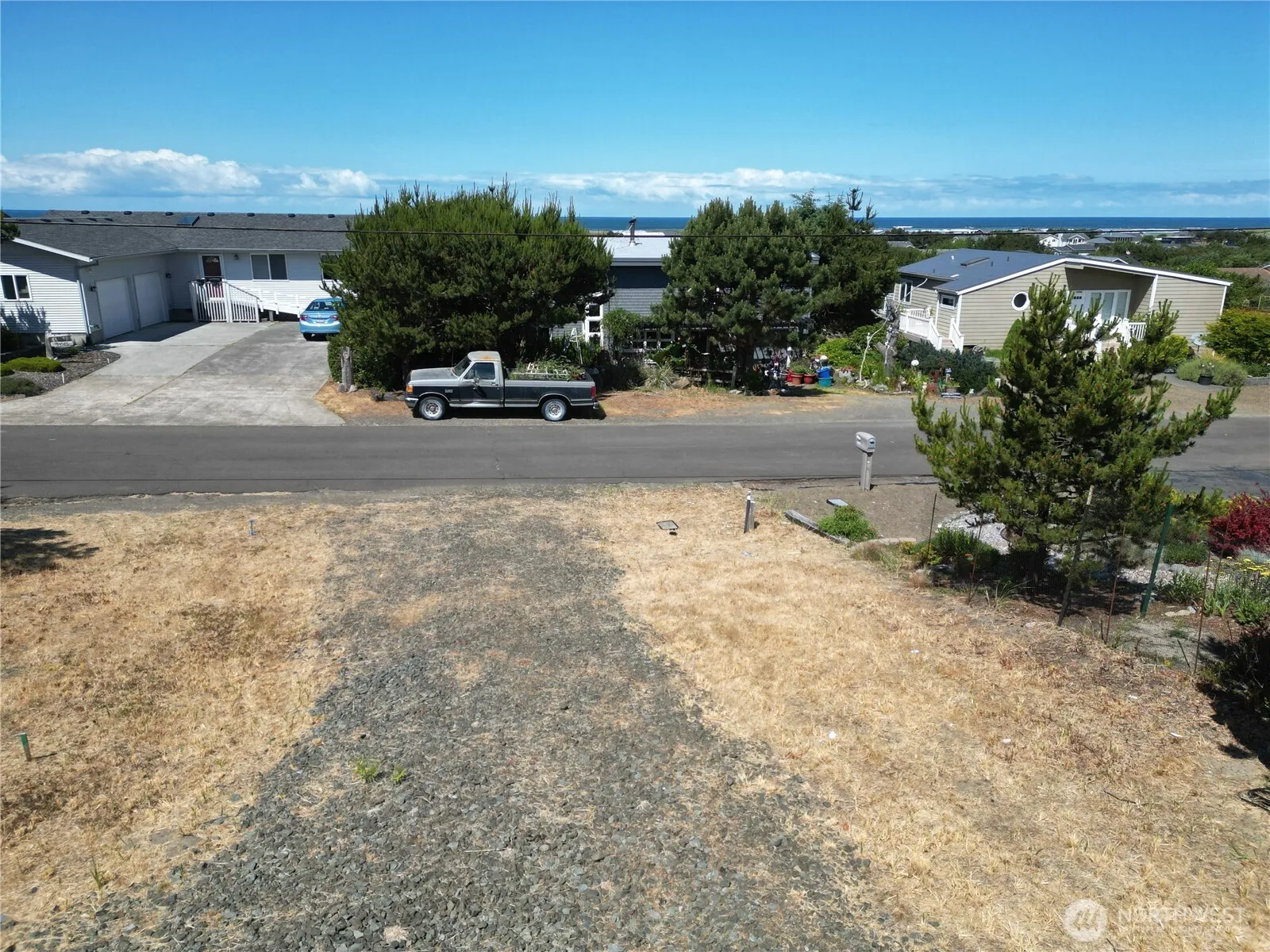 Property photo for 34504 J Place, Ocean Park photo 2
