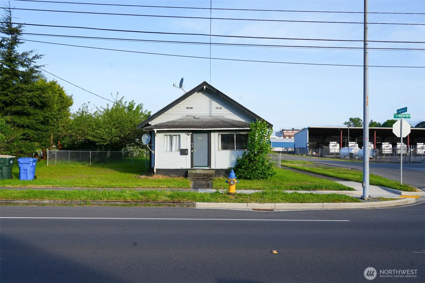 Property photo for 301 S Gold Street, Centralia photo 2