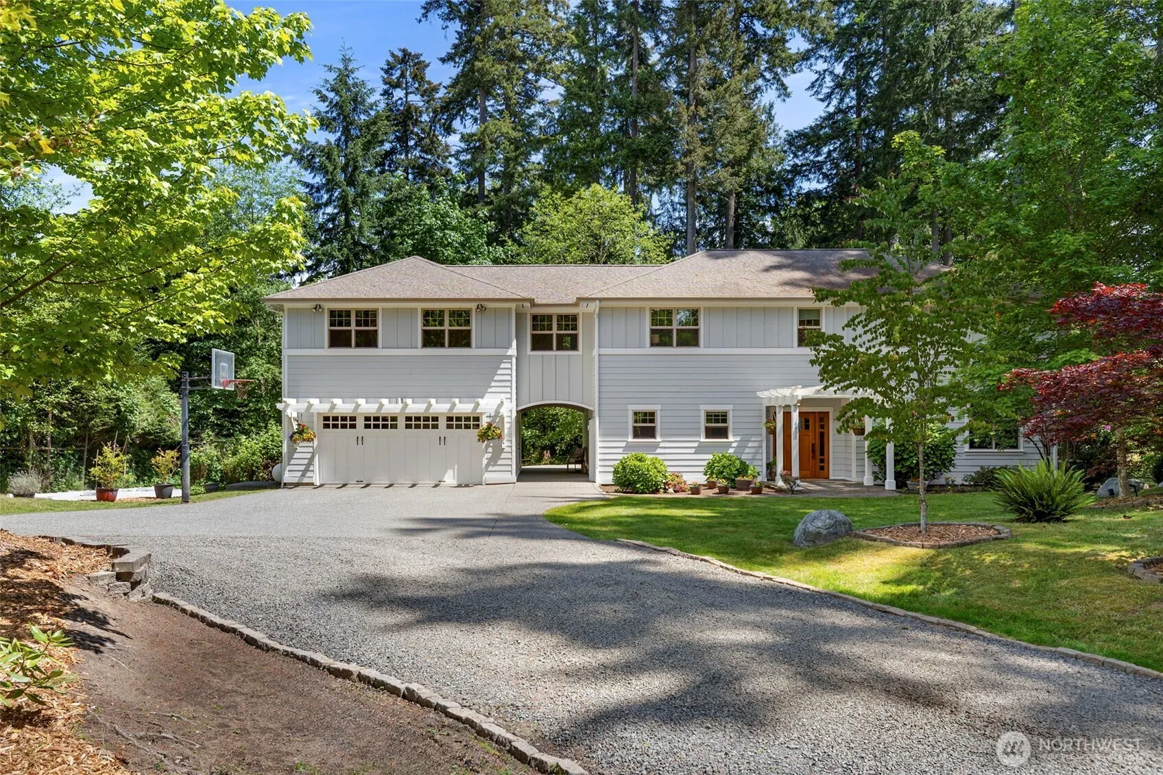 Property photo for 4810 Rose Avenue Ne, Bainbridge Island photo 2