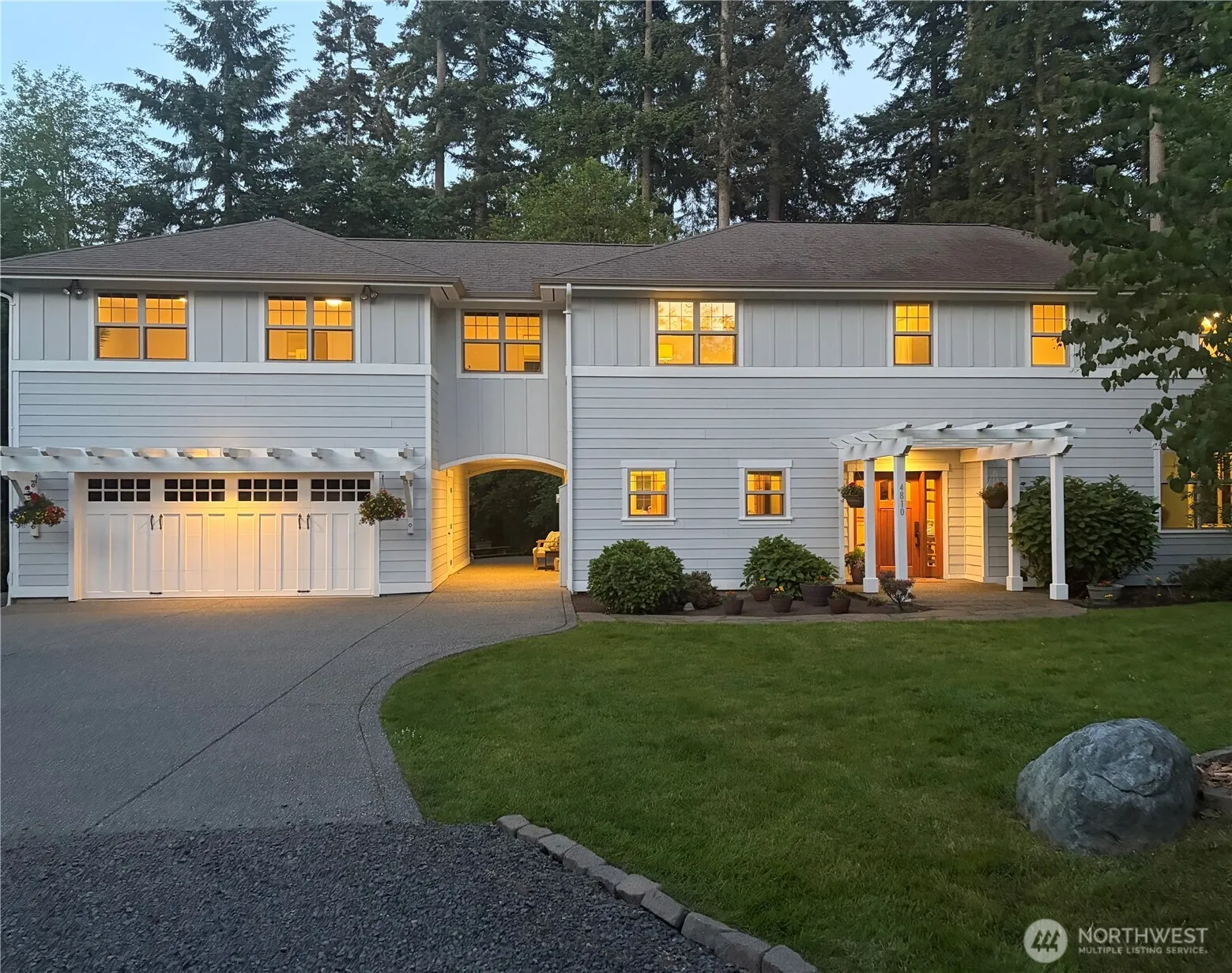 Property photo for 4810 Rose Avenue Ne, Bainbridge Island