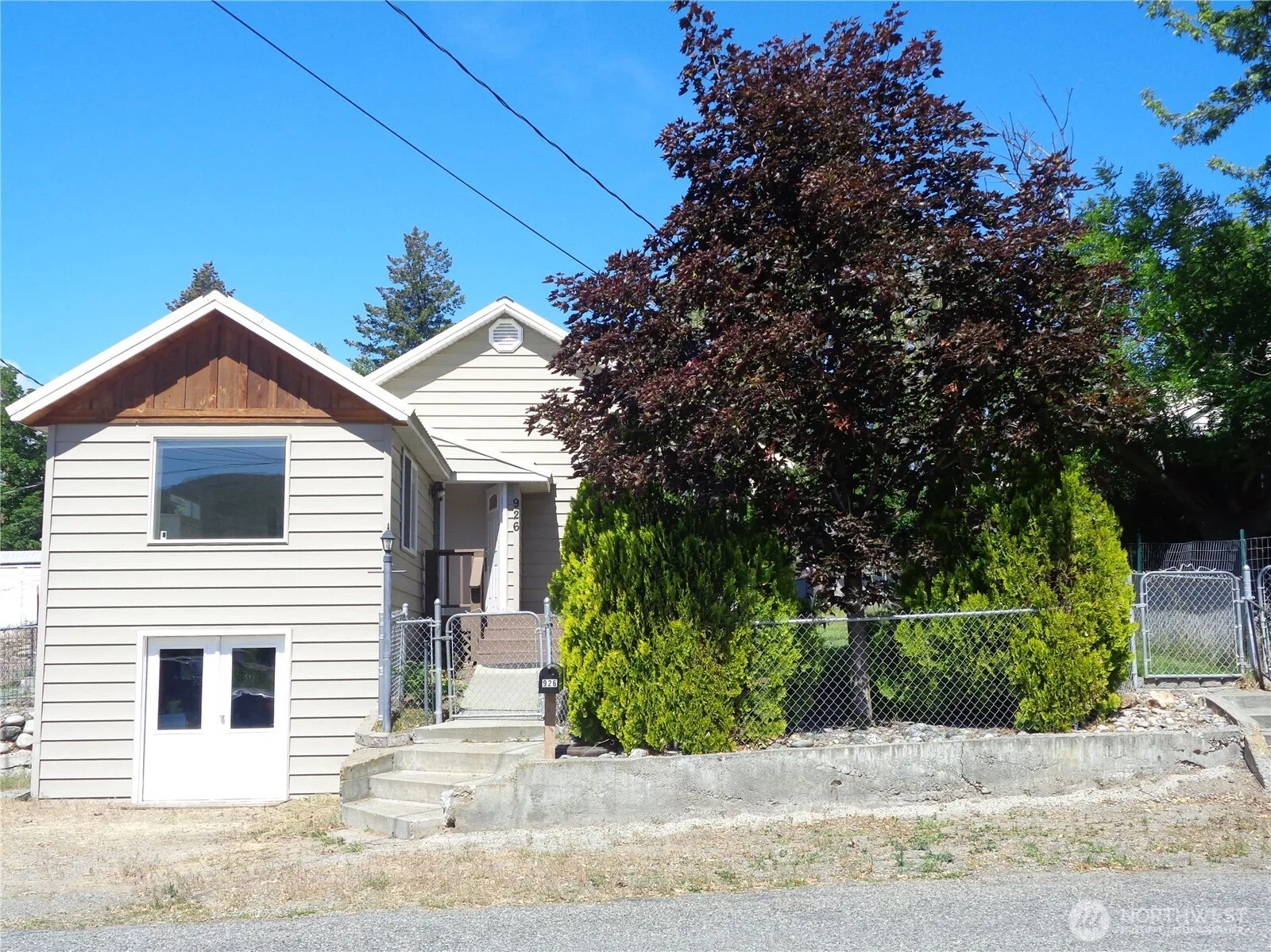 Property photo for 926 4th Avenue S, Okanogan
