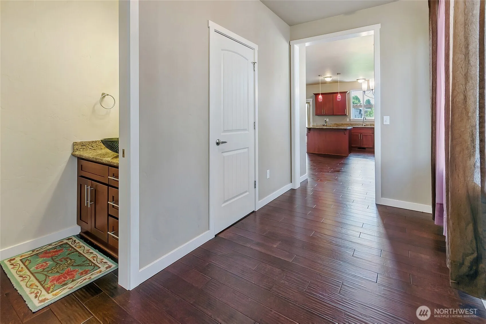 Property photo for 3215 Garnet St Street Se, Olympia photo 5