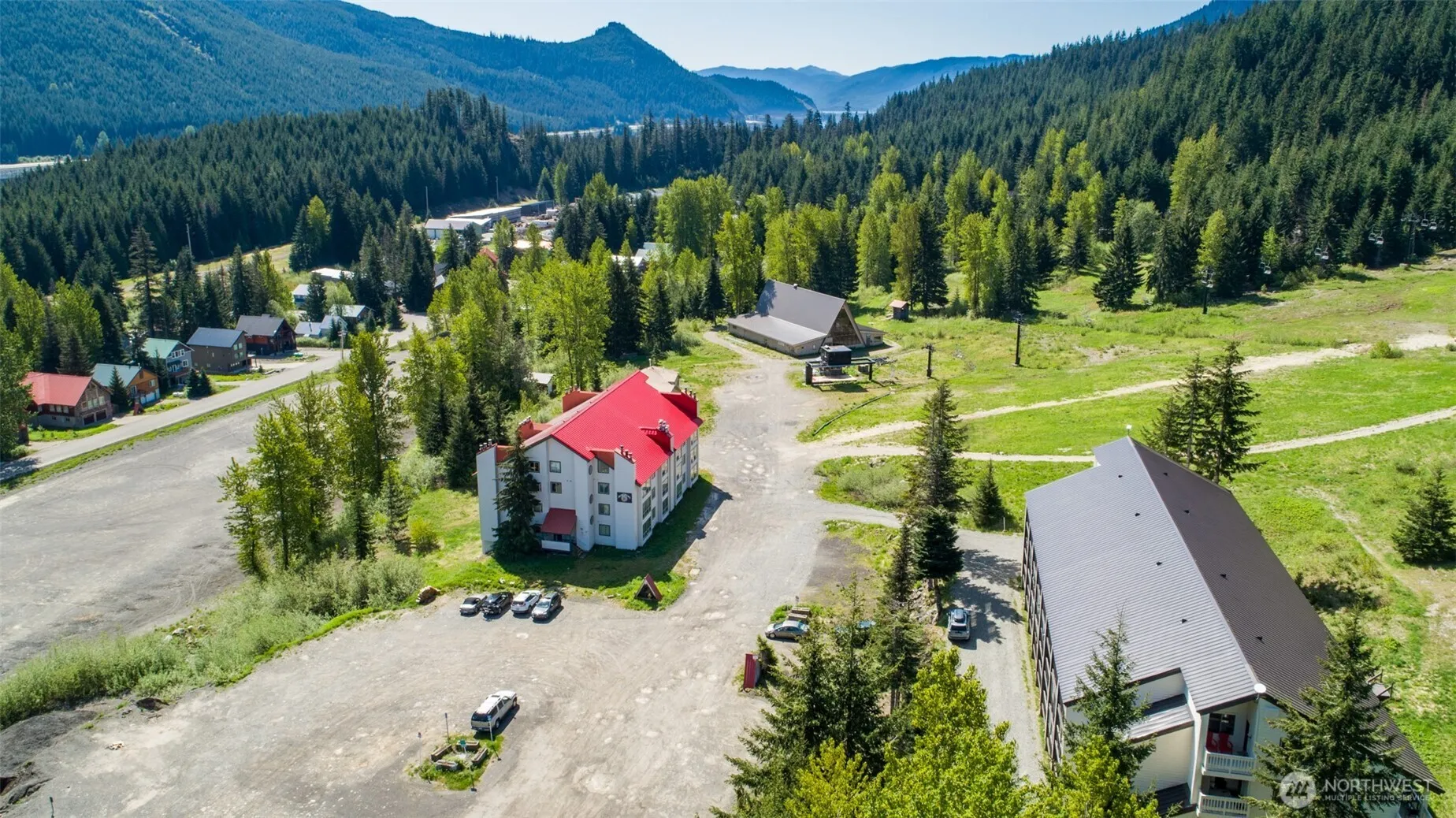 Property photo for 221 Hyak Drive E #302, Snoqualmie Pass photo 5