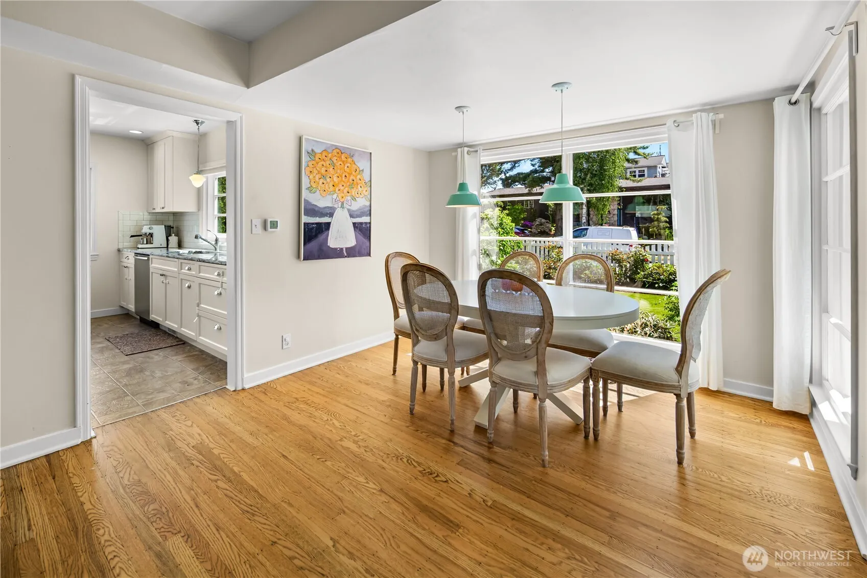 Property photo for 3806 W Bertona Street, Seattle photo 4