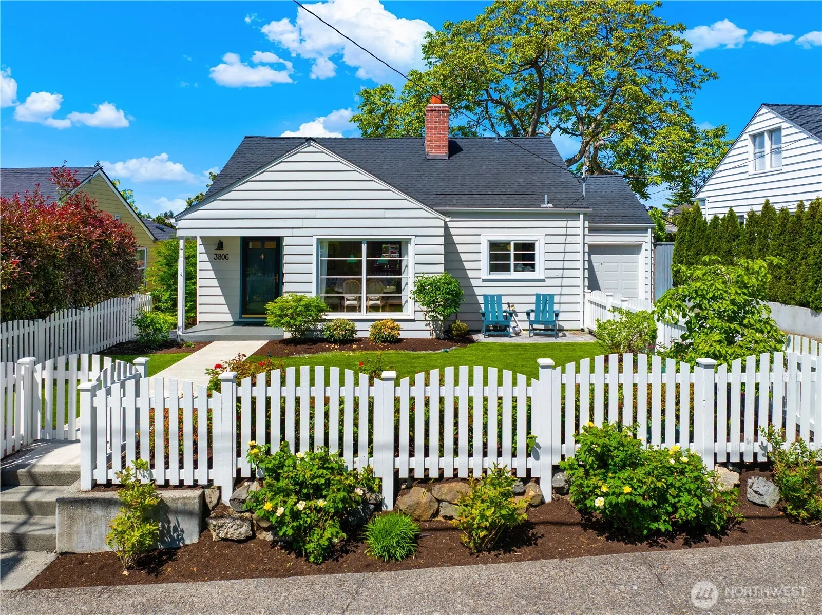 Property photo for 3806 W Bertona Street, Seattle, WA 98199