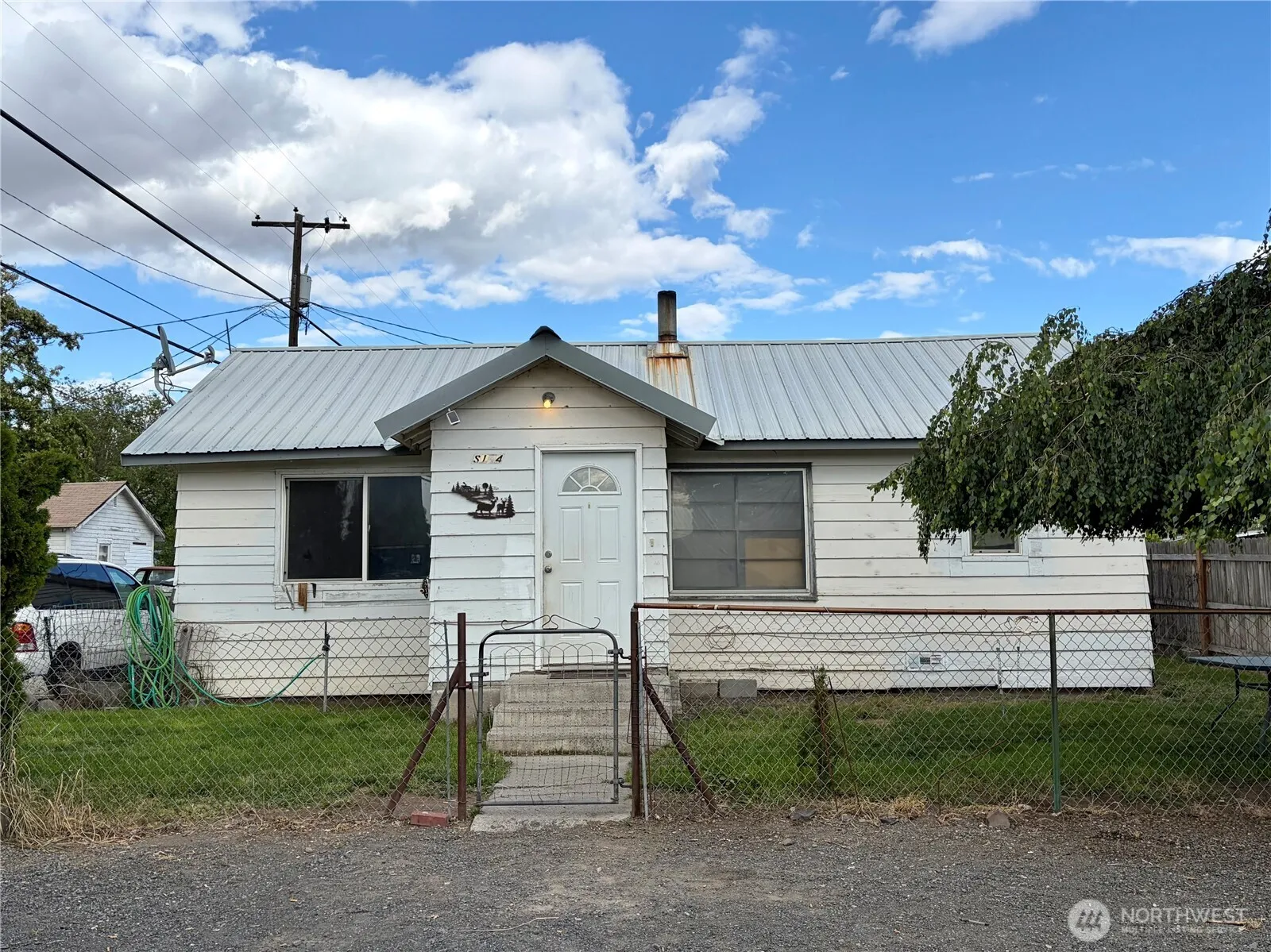 Property photo for 114 S 3rd Street, Coulee City