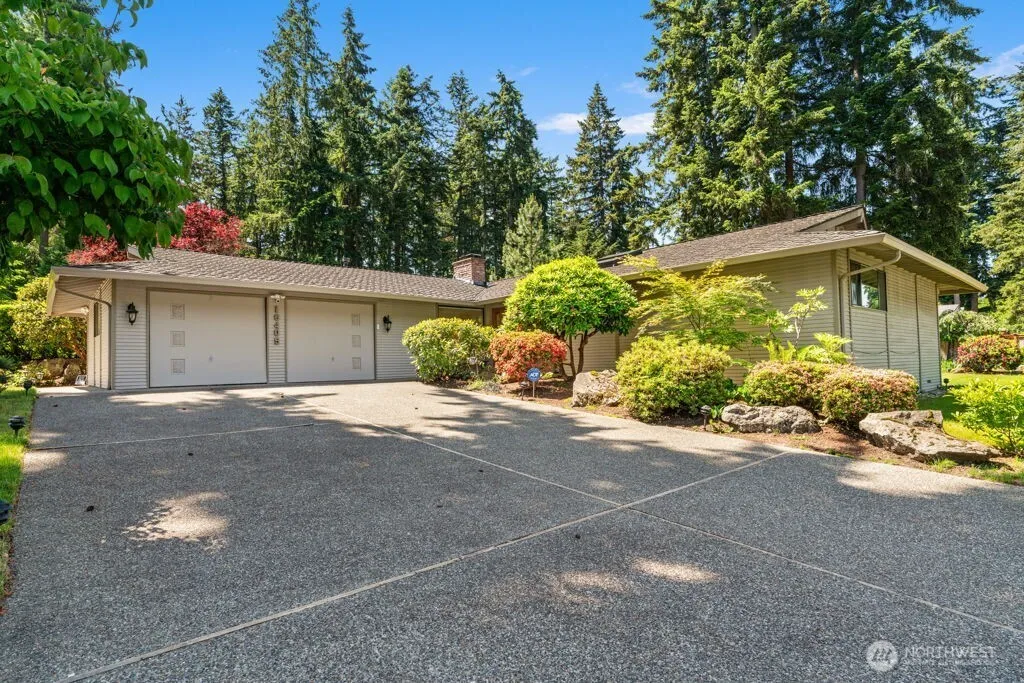 Property photo for 16405 Se 145th Street, Renton