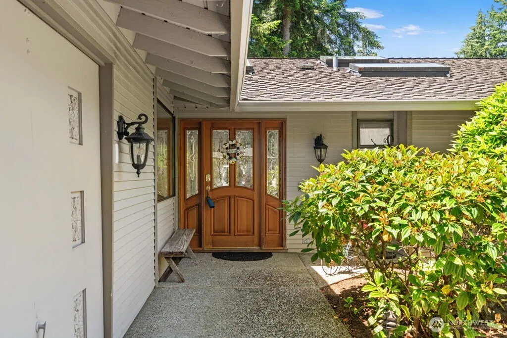 Property photo for 16405 Se 145th Street, Renton photo 2
