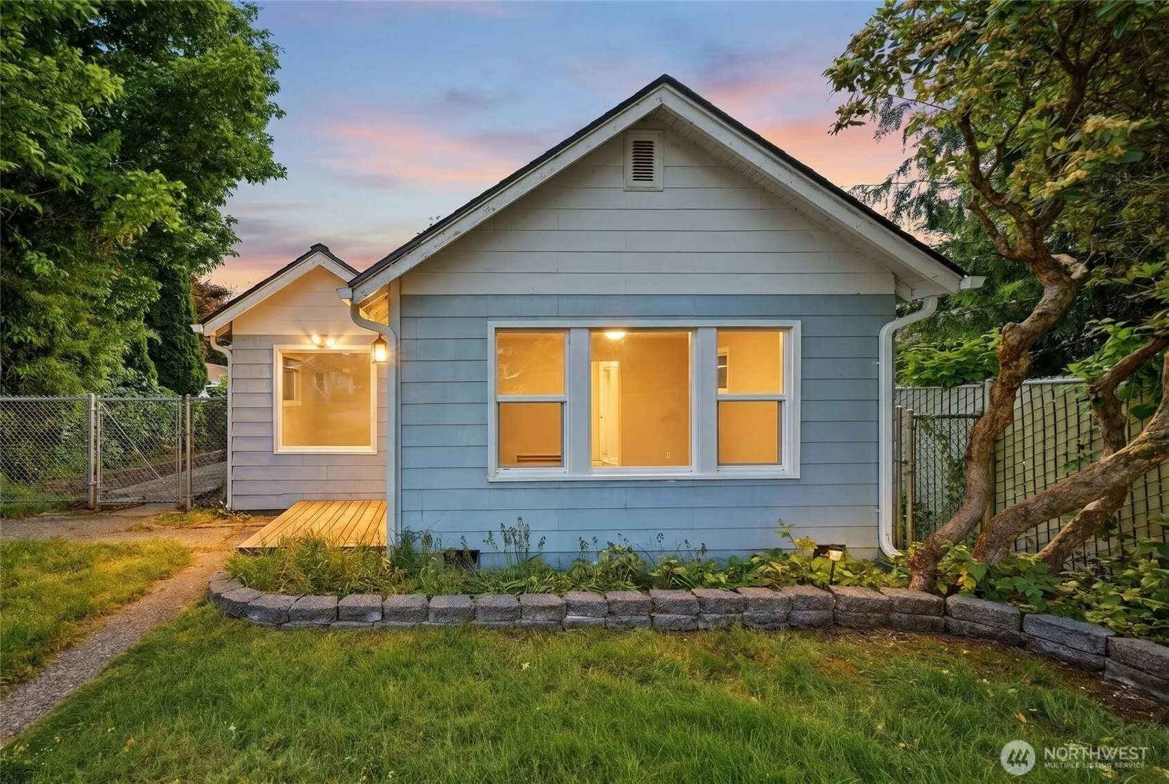 Property photo for 10330 Stone Avenue N, Seattle
