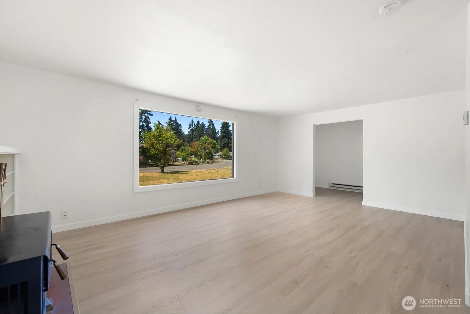 Property photo for 31 Sw Crescent Cir, Lakewood photo 5