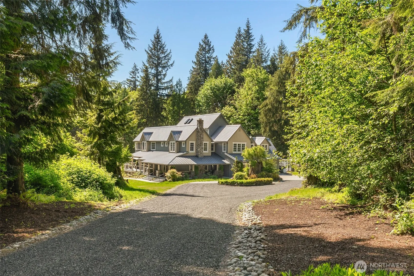 Property photo for 20313 217th Avenue Ne, Woodinville photo 5