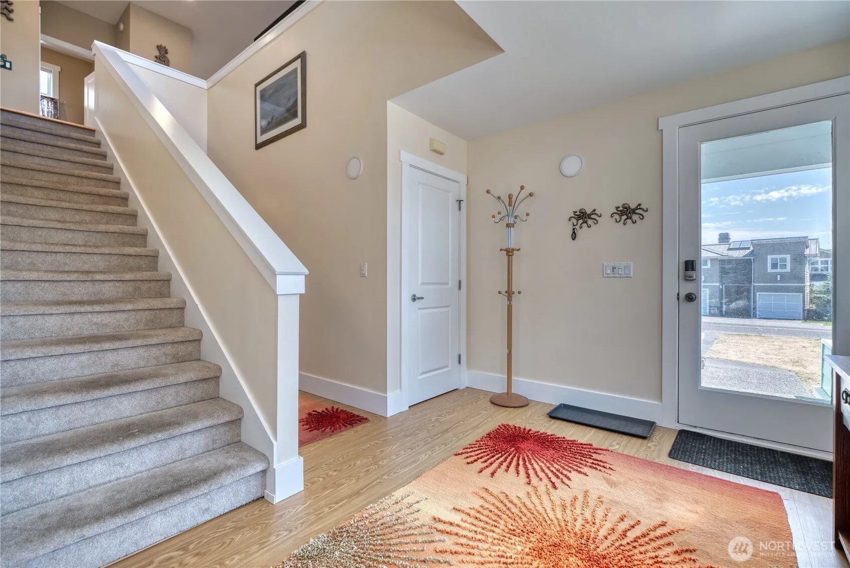 Property photo for 1588 Edwards Drive, Point Roberts photo 3