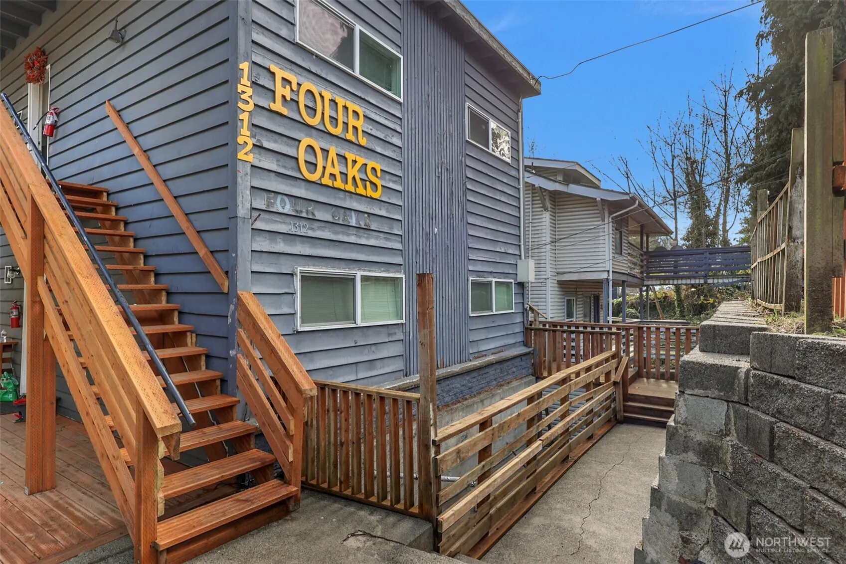 Property photo for 1312 15th Avenue S, Seattle photo 4