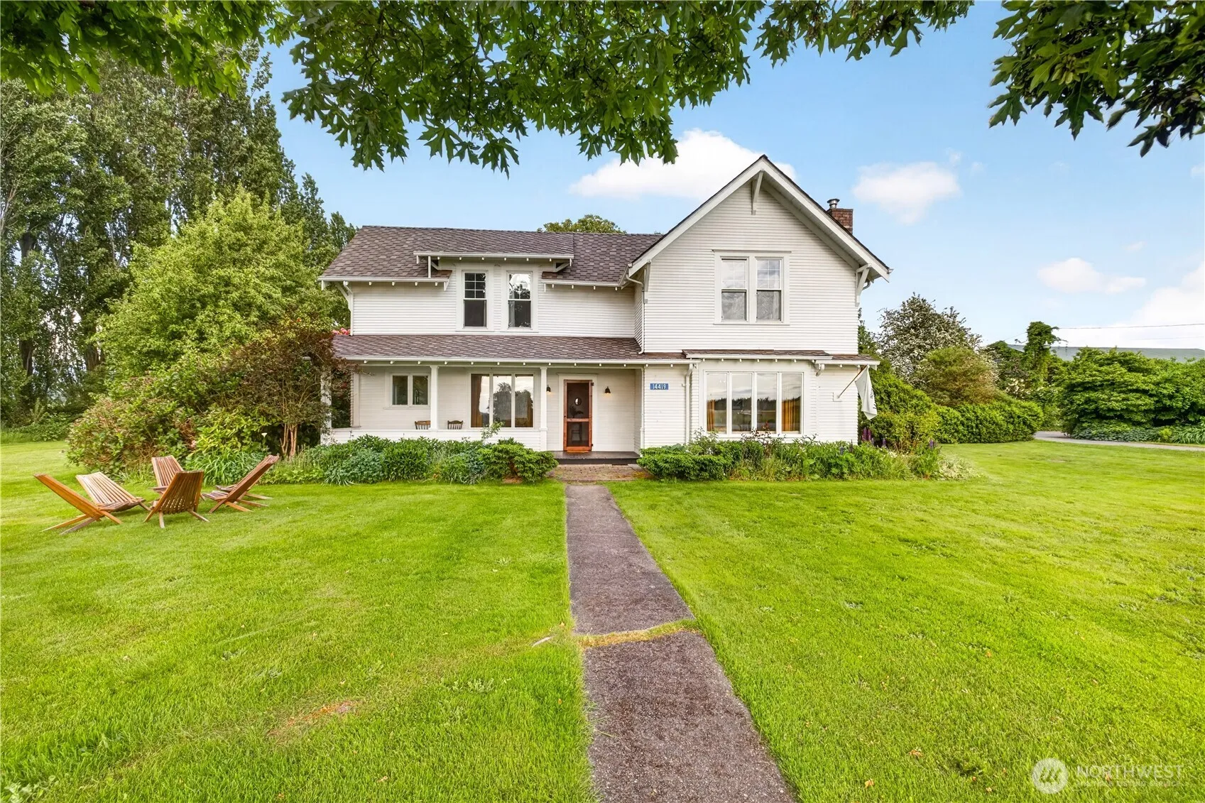 Property photo for 14419 T Loop Road, Bow