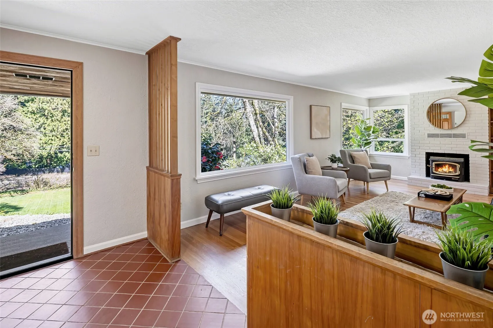 Property photo for 2209 Ne 177th Street, Shoreline photo 4