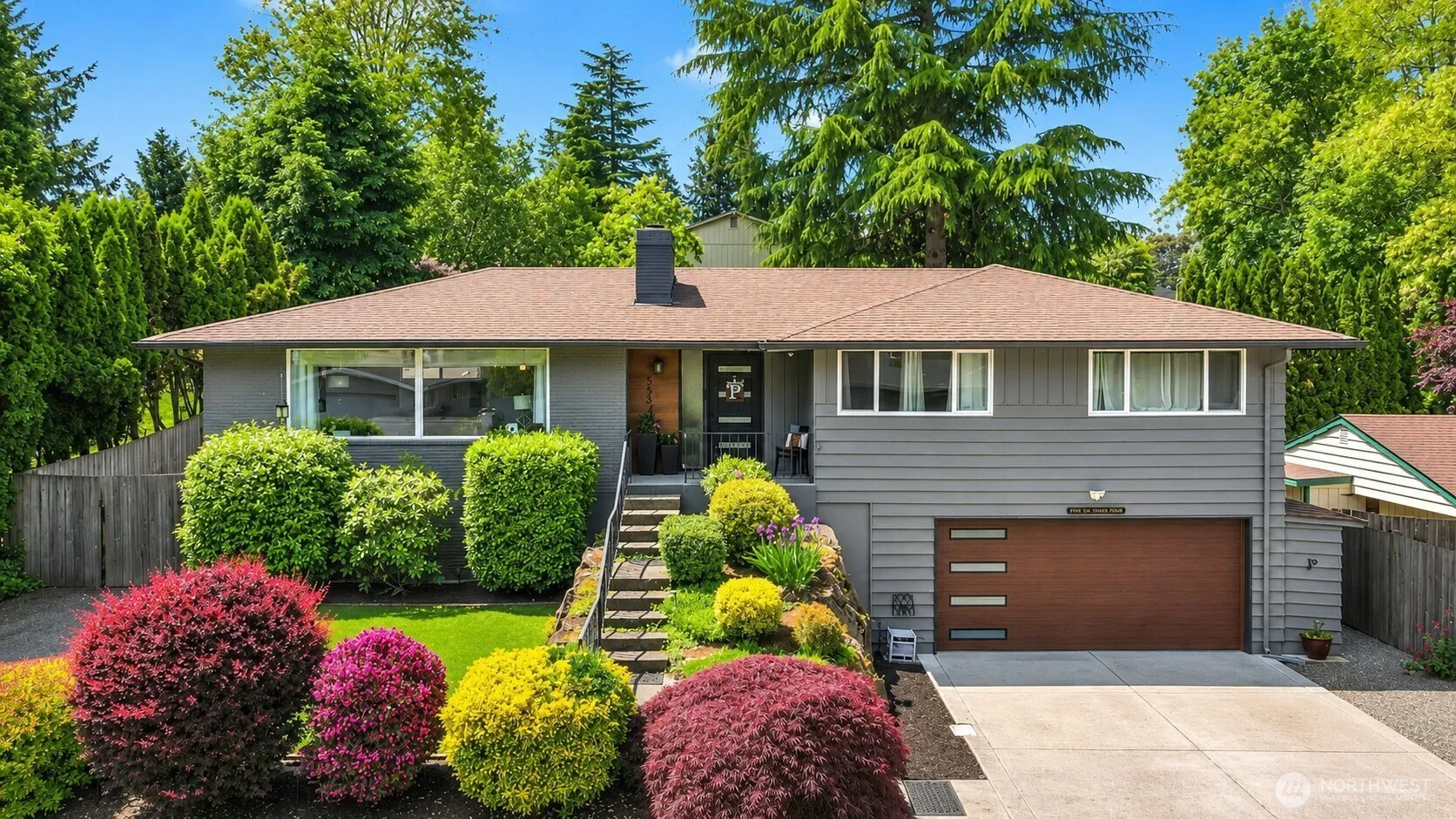 Property photo for 829 Maplewood Avenue, Kent
