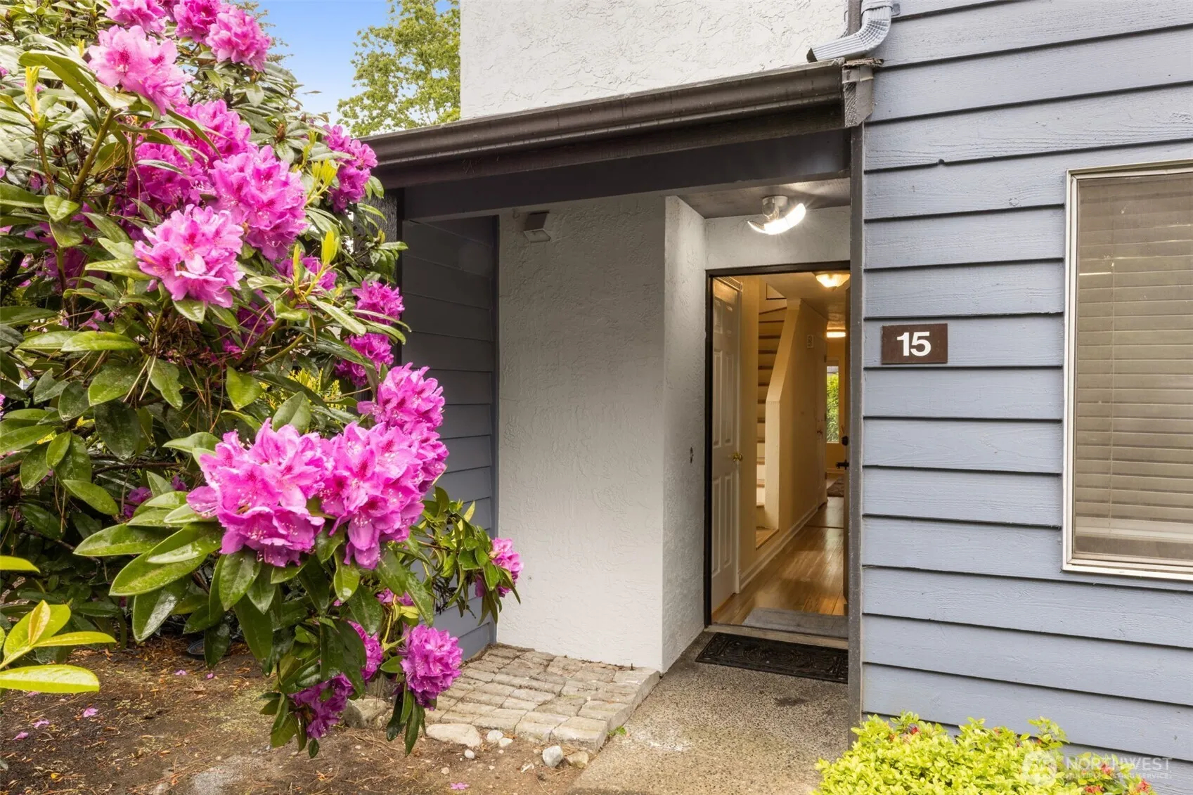 Property photo for 280 Newport Wy Nw Nw #b15, Issaquah