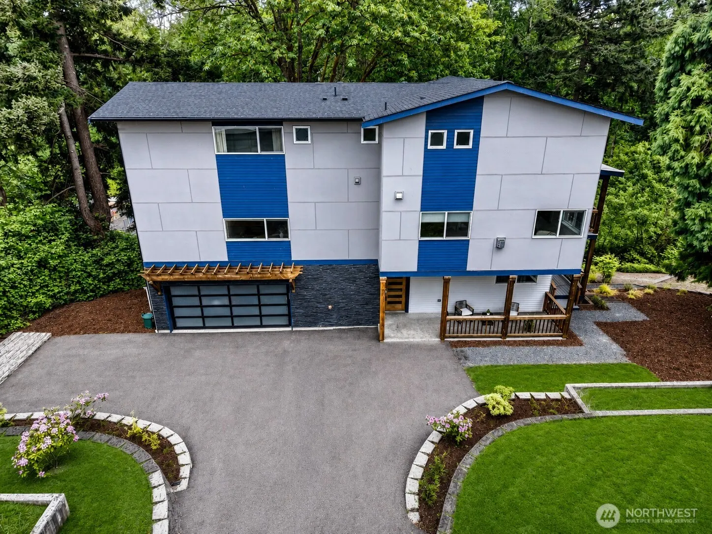 Property photo for 5942 21st Avenue Sw, Seattle