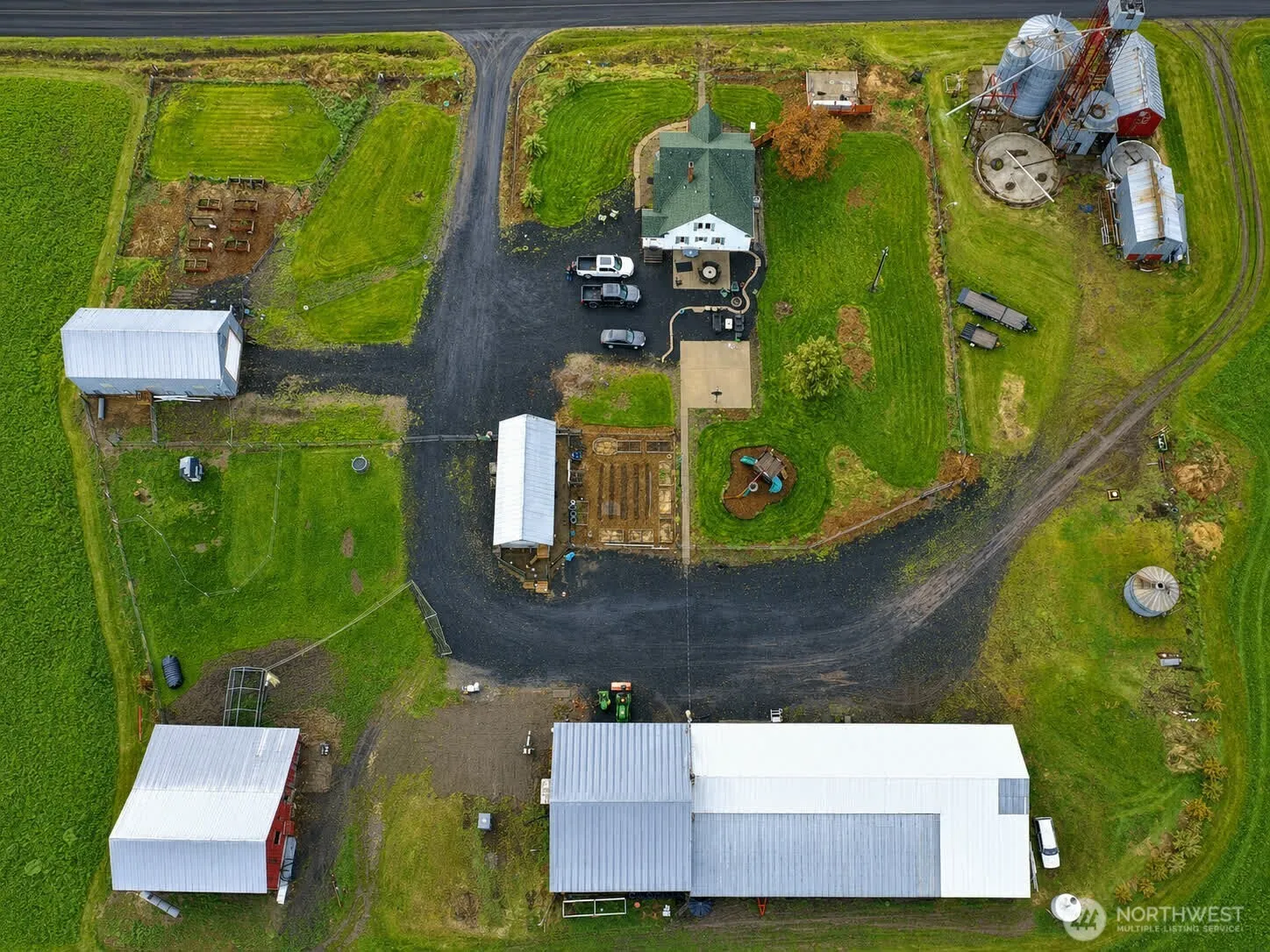 Property photo for 39919 S Farmington Road, Latah
