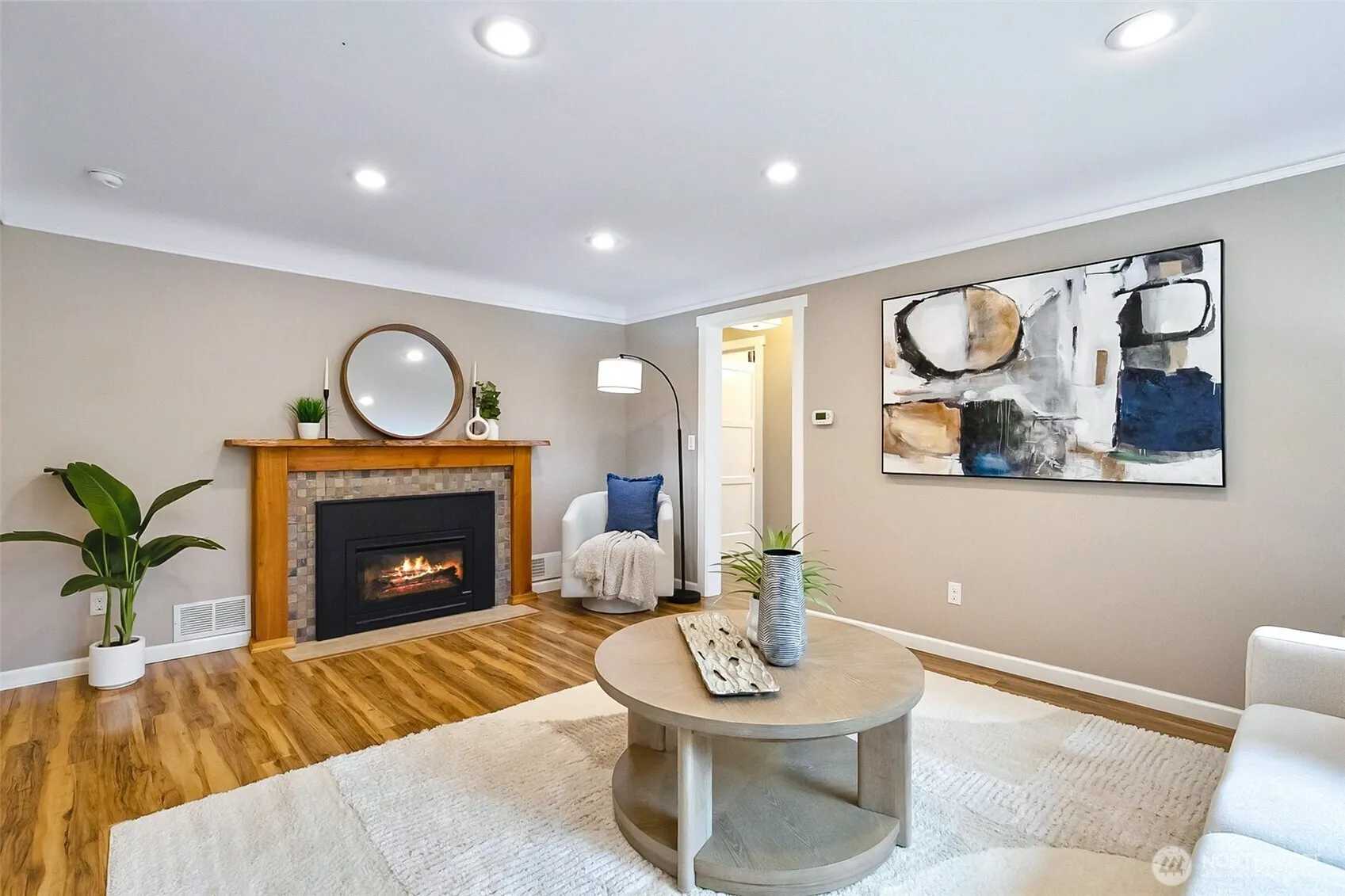 Property photo for 8800 Ravenna Avenue Ne, Seattle photo 4