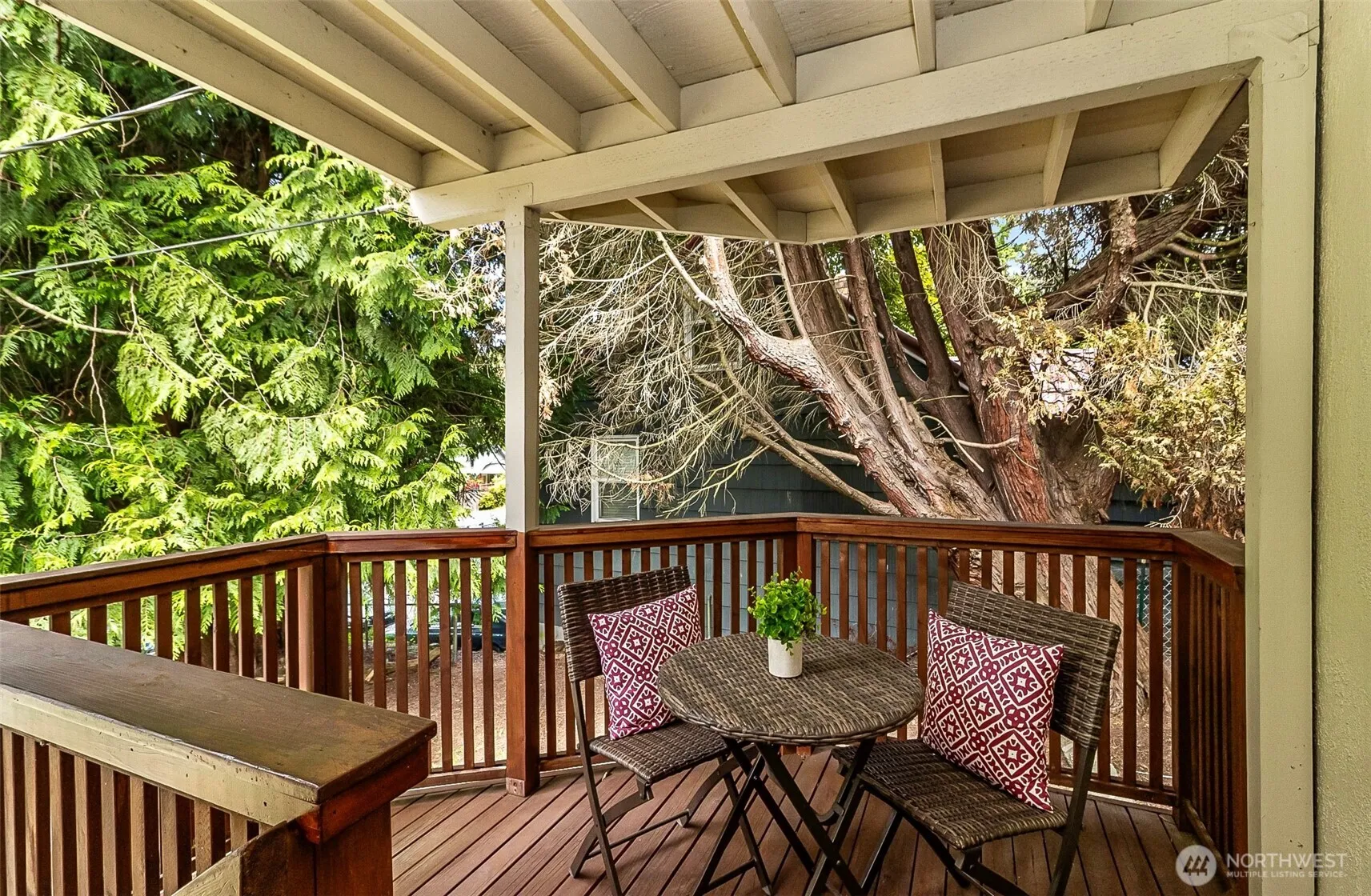 Property photo for 8800 Ravenna Avenue Ne, Seattle photo 2