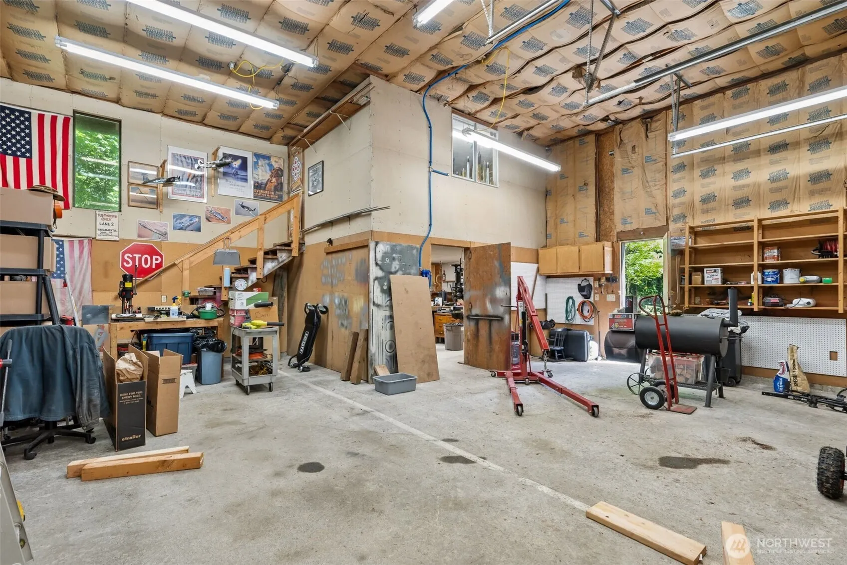 Property photo for 7626 Thrush Drive Se, Olympia photo 2