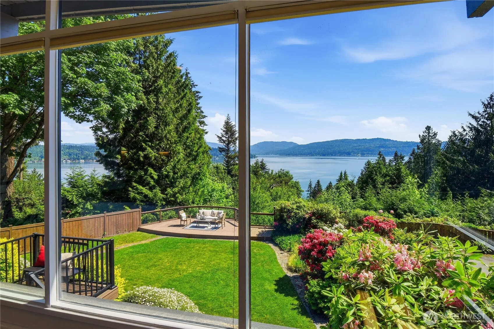 639 W Lake Sammamish Parkway Ne, Bellevue