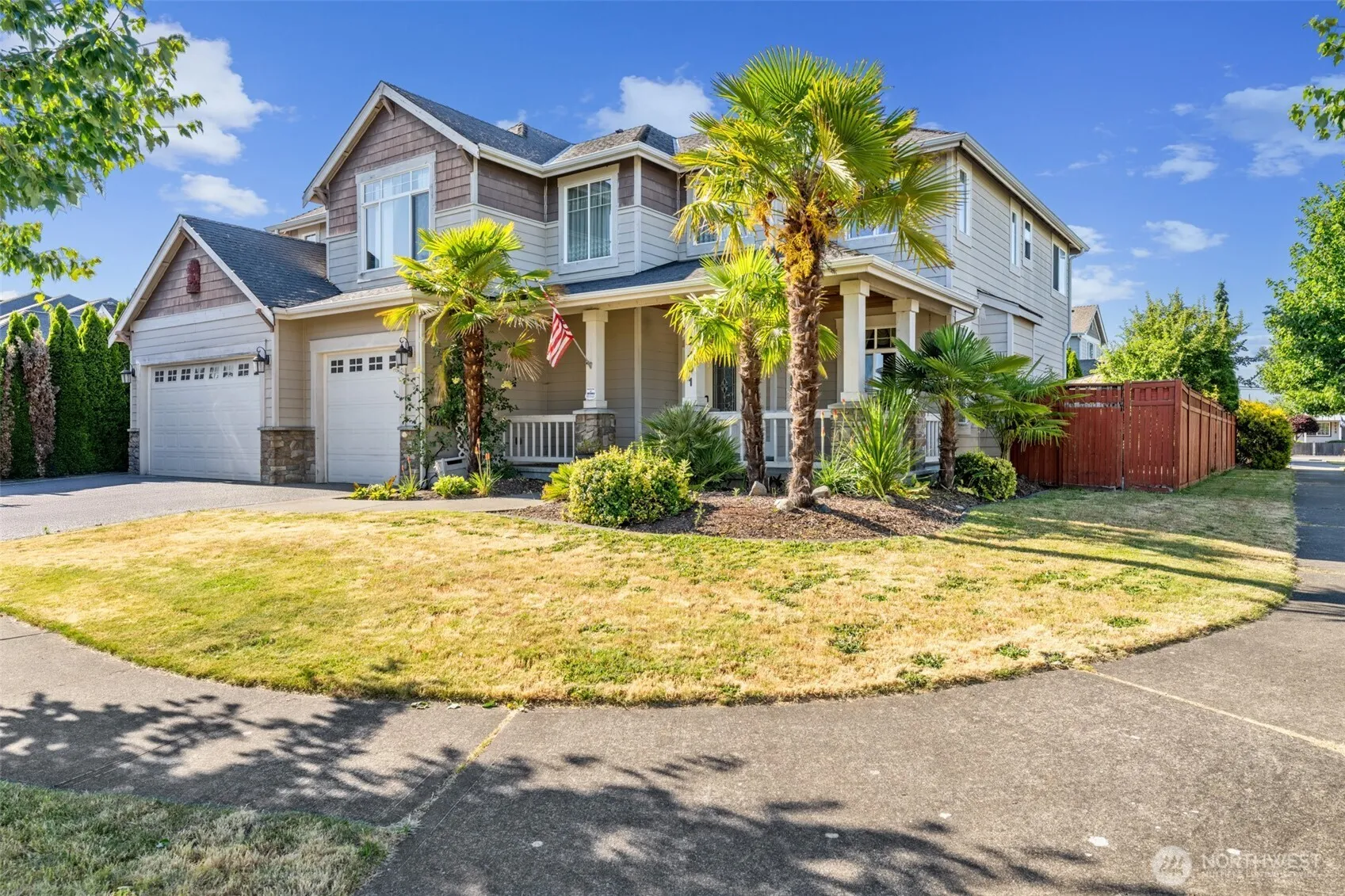 Property photo for 2401 12th Avenue Nw, Puyallup photo 2