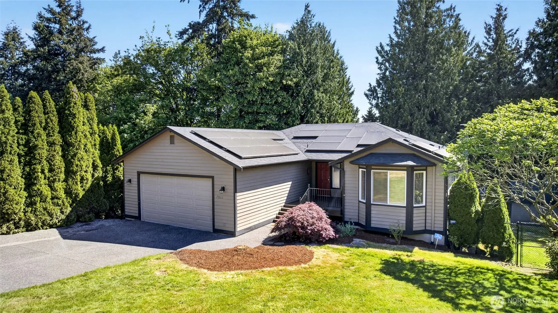 Property photo for 7011 47th Avenue E, Tacoma
