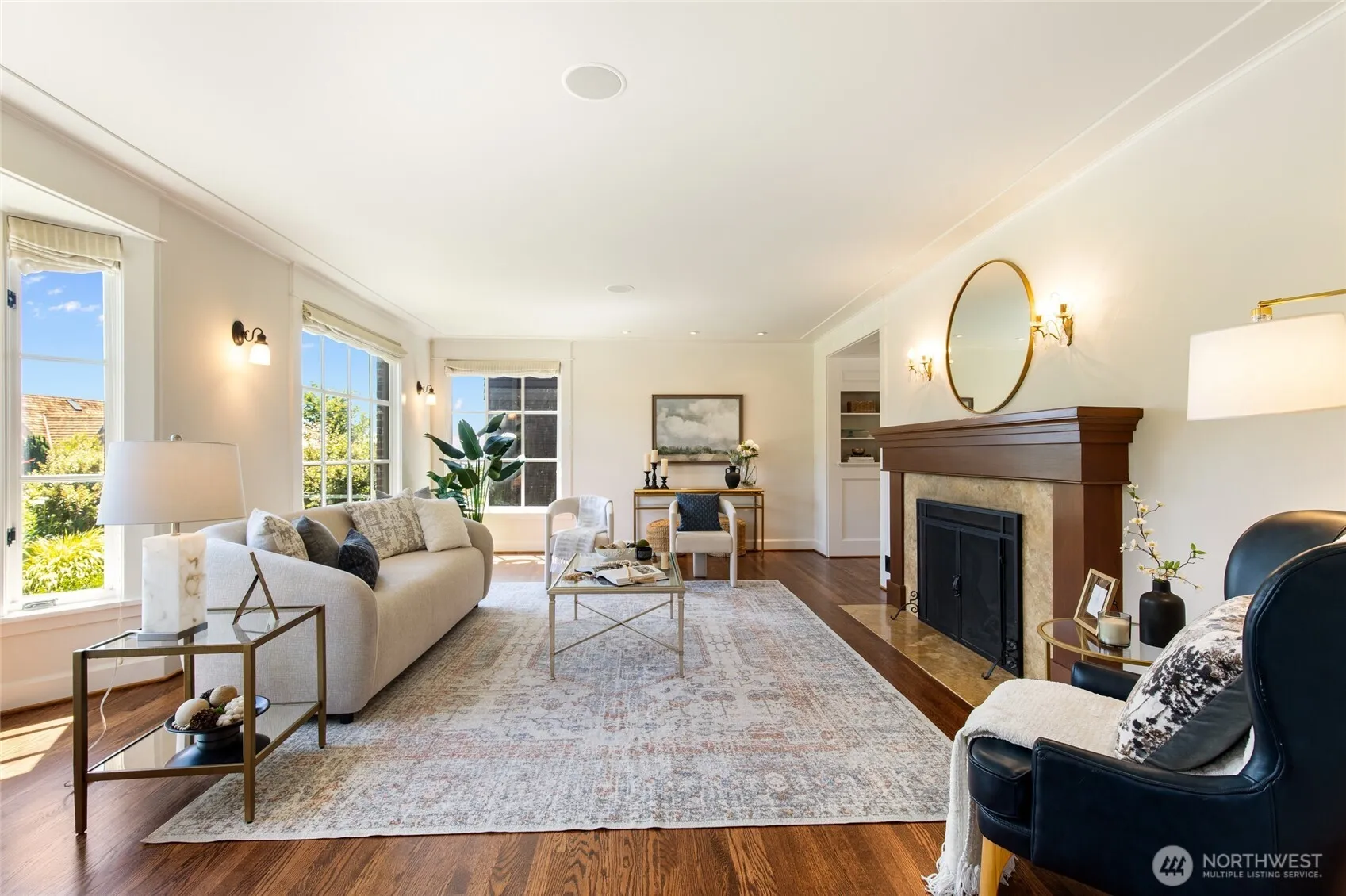 Property photo for 2017 36th Avenue W, Seattle photo 5