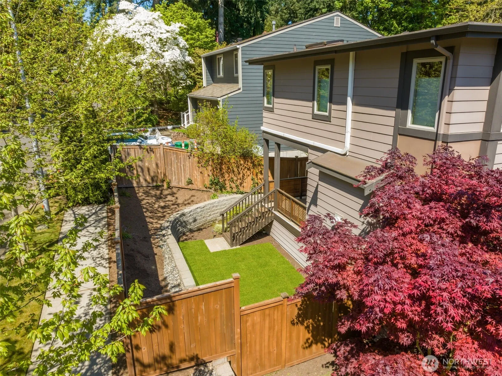 Property photo for 11222 116th Place Ne #l4, Kirkland photo 2