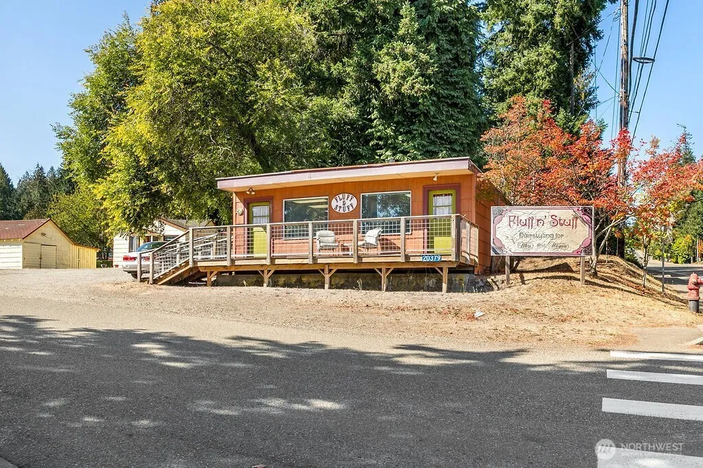 Property photo for 20379 Nw Cedar Lane, Poulsbo photo 3